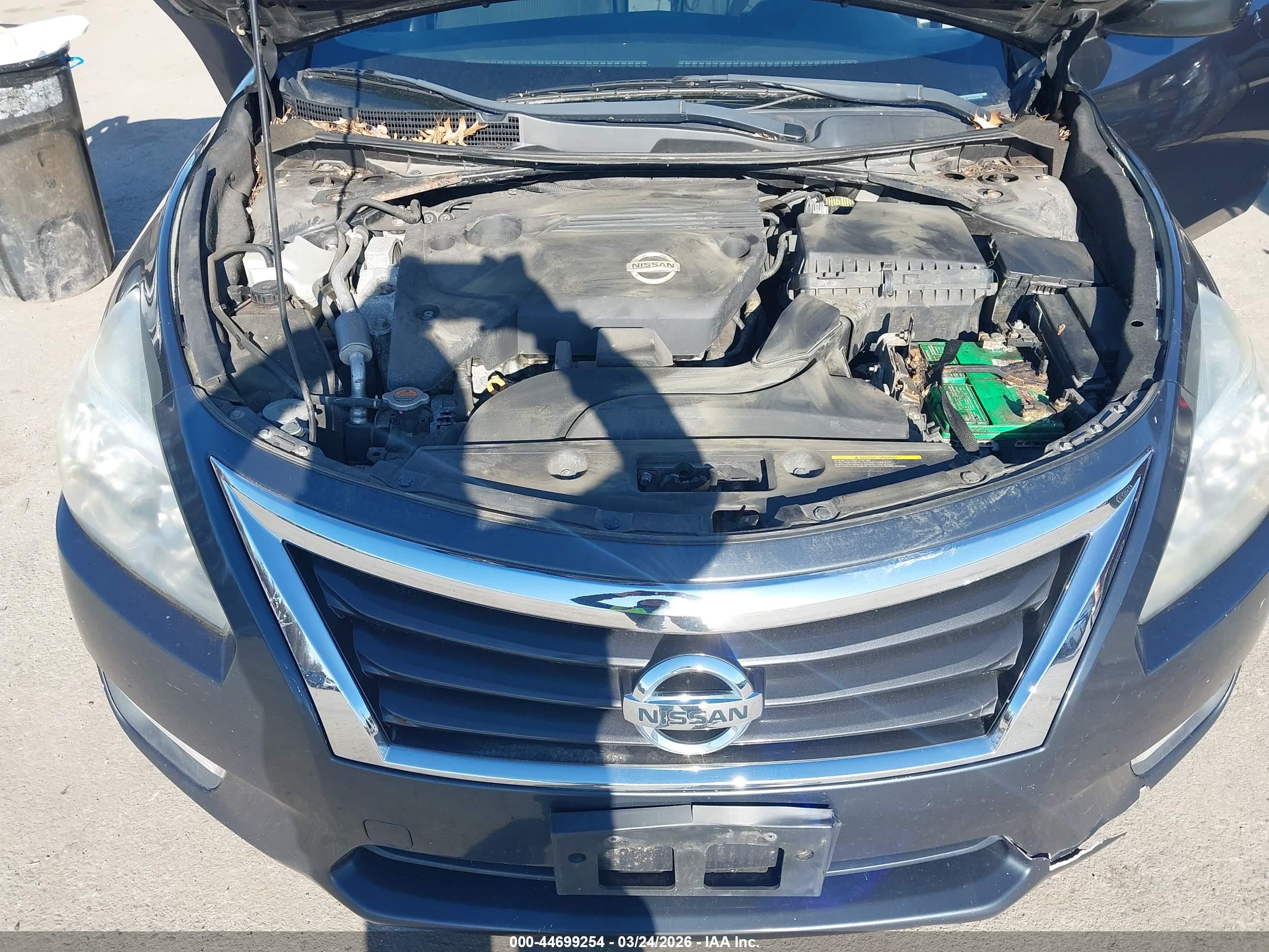 NISSAN ALTIMA image 10