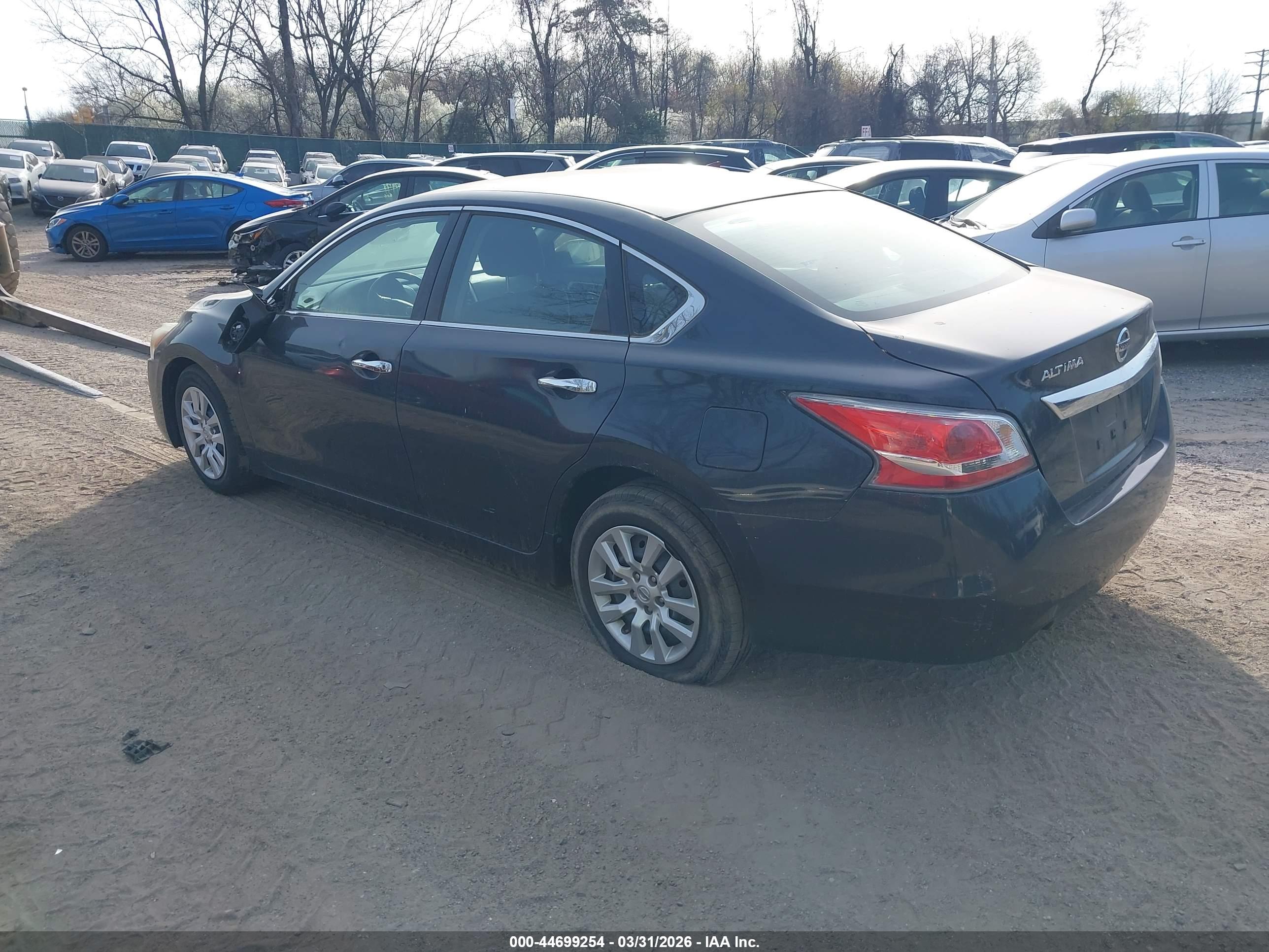 NISSAN ALTIMA image 3