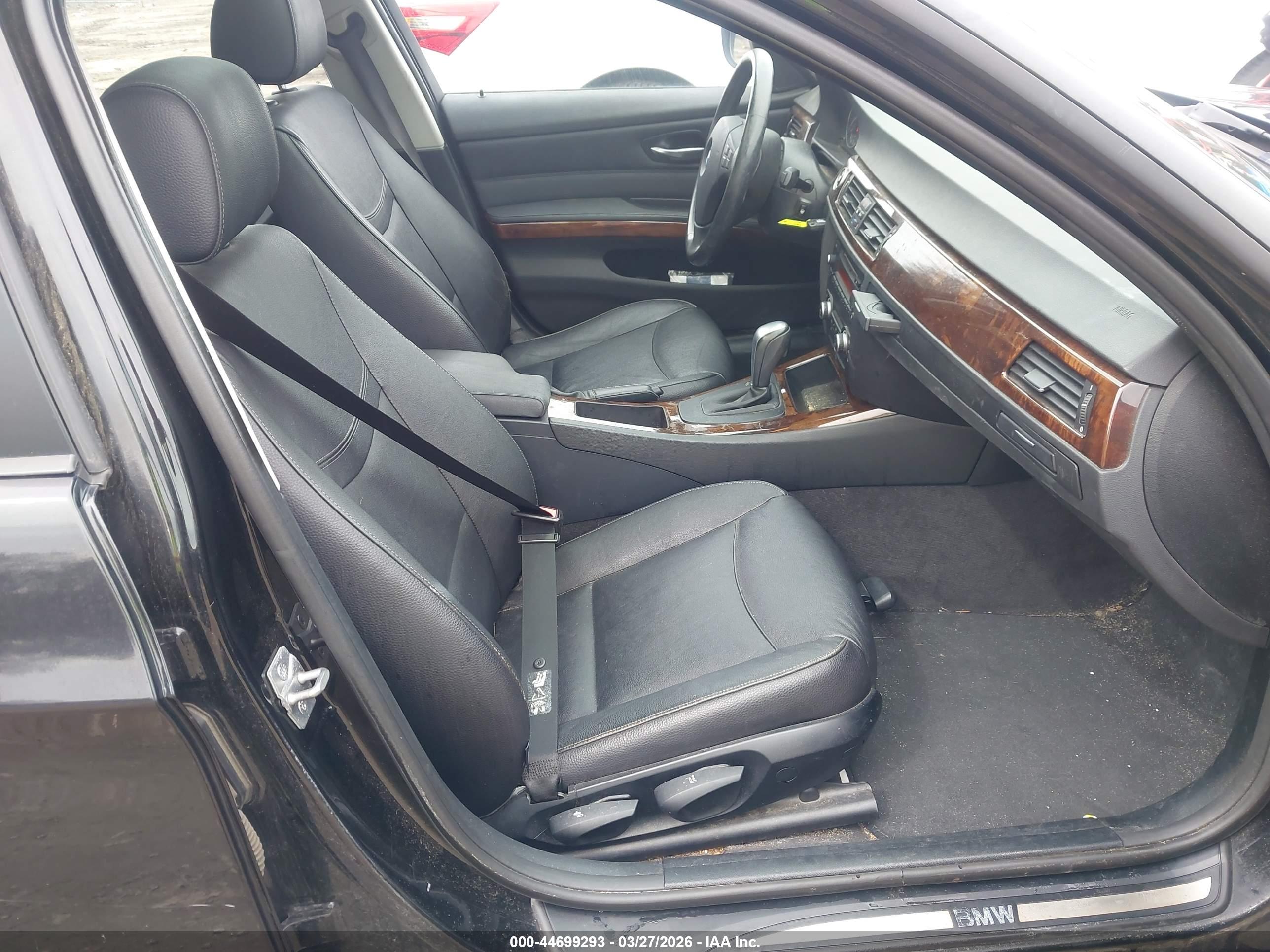 BMW 328I image 5