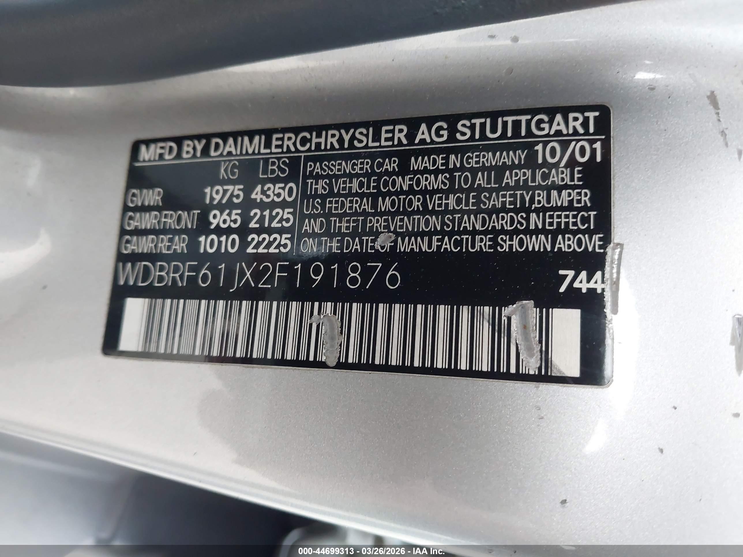 MERCEDES-BENZ C image 9