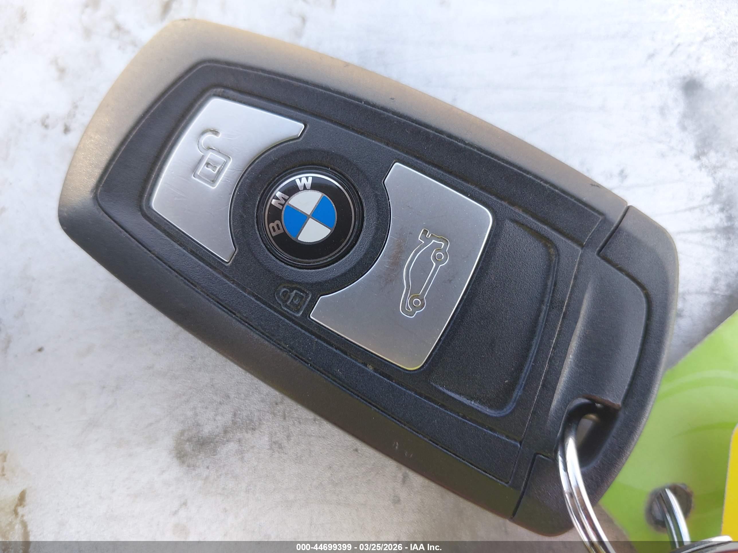 BMW 328I image 11