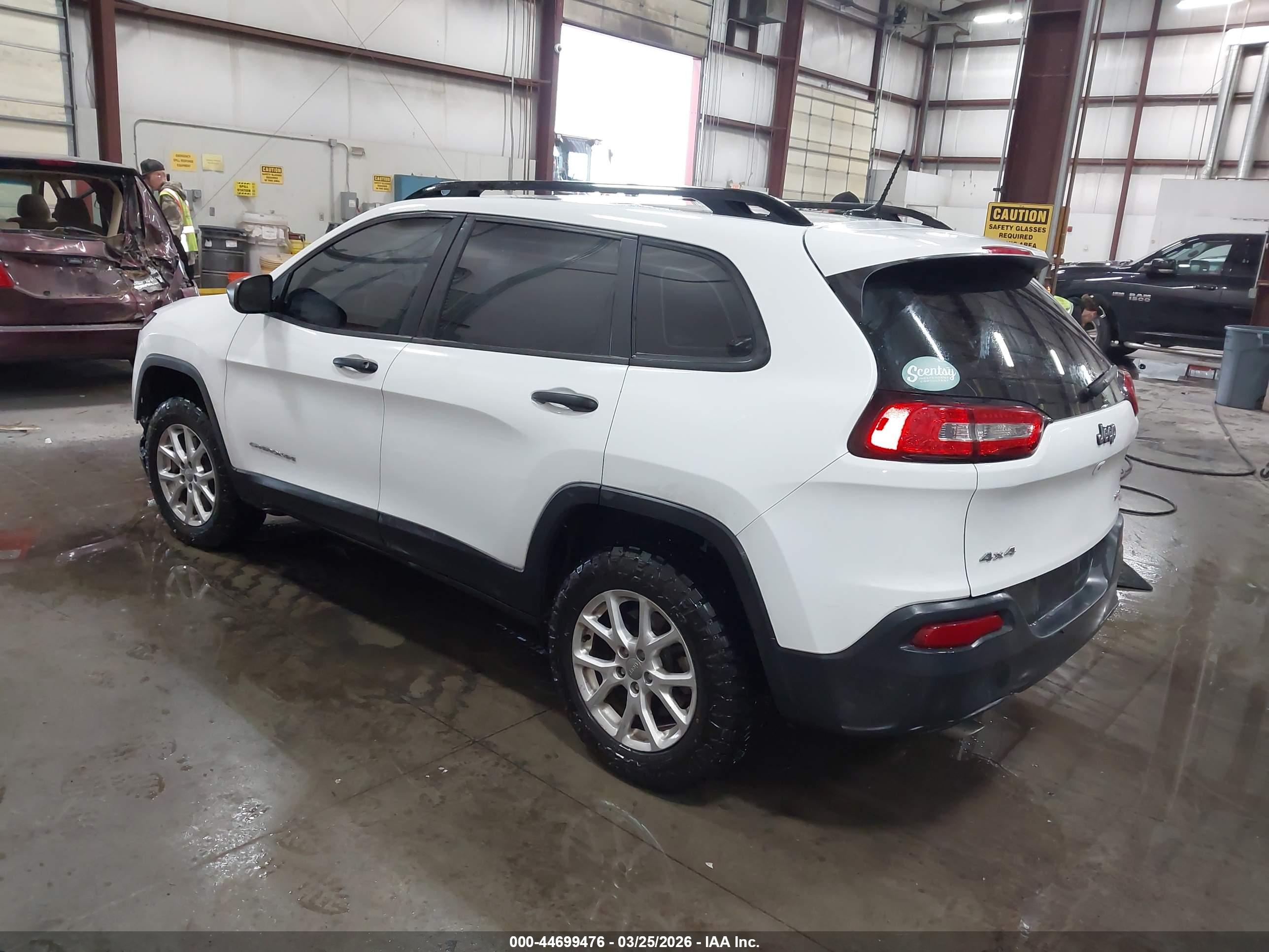 JEEP CHEROKEE image 3