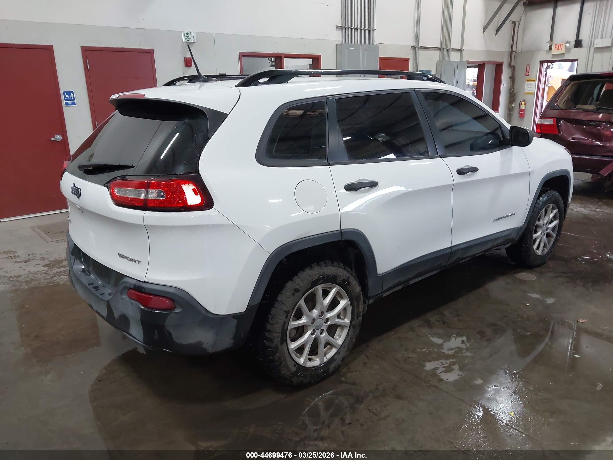 JEEP CHEROKEE image 4
