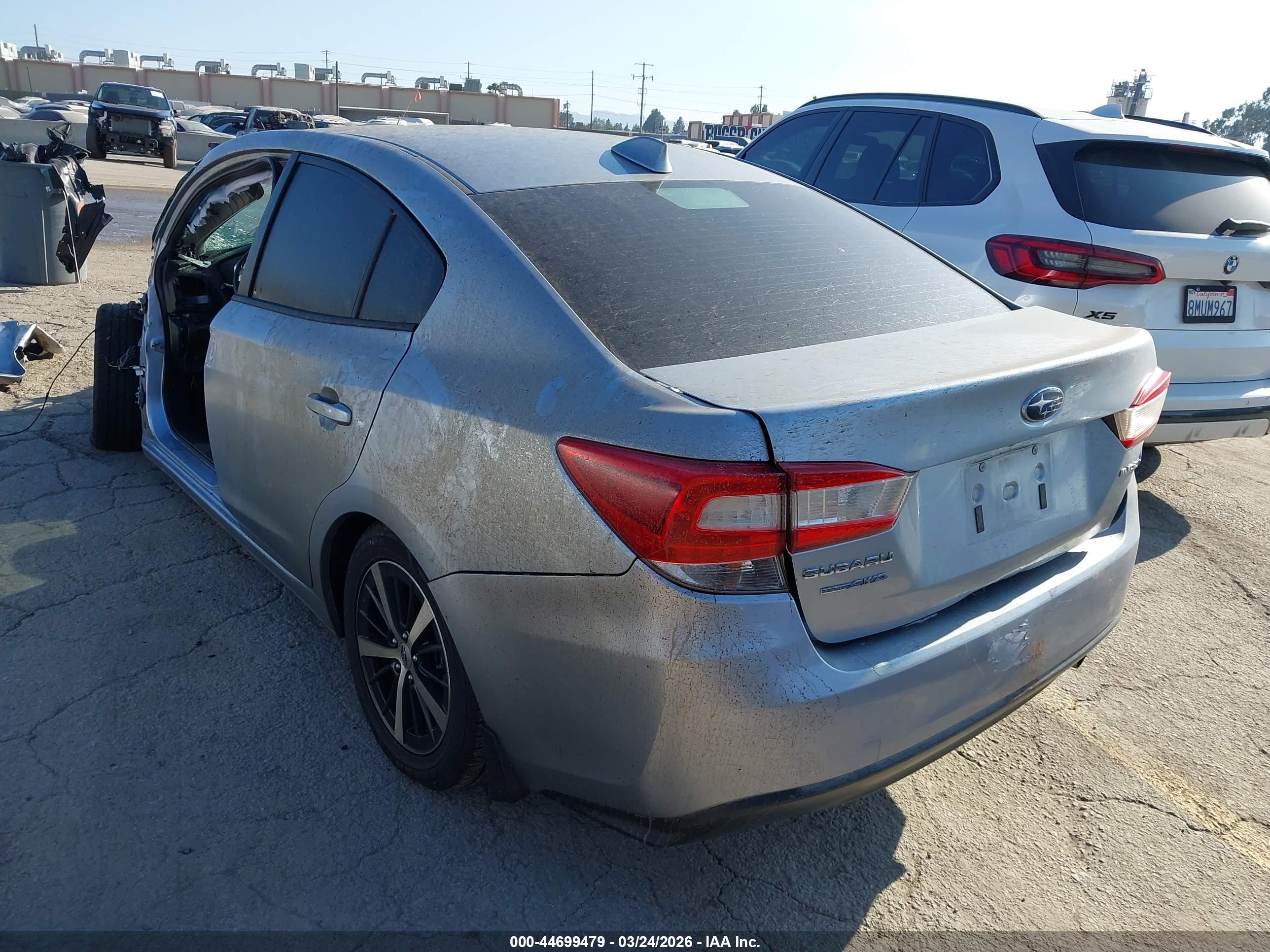 SUBARU IMPREZA image 3
