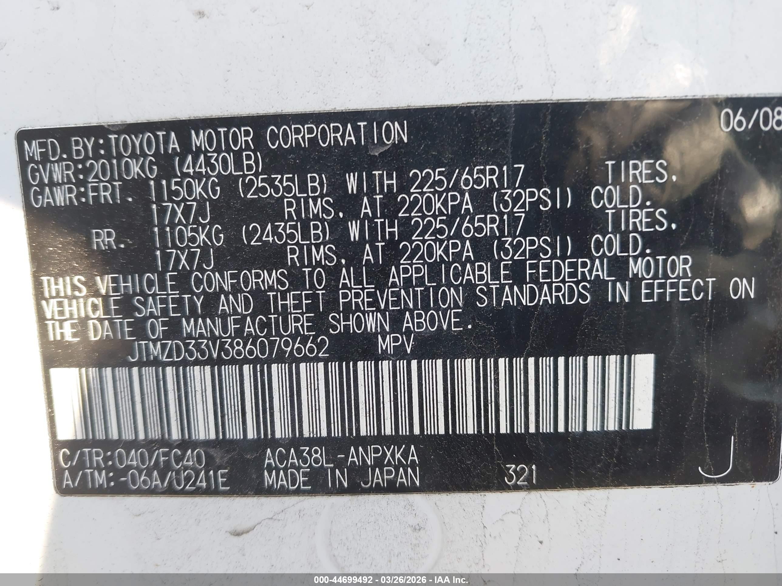 TOYOTA RAV4 image 9