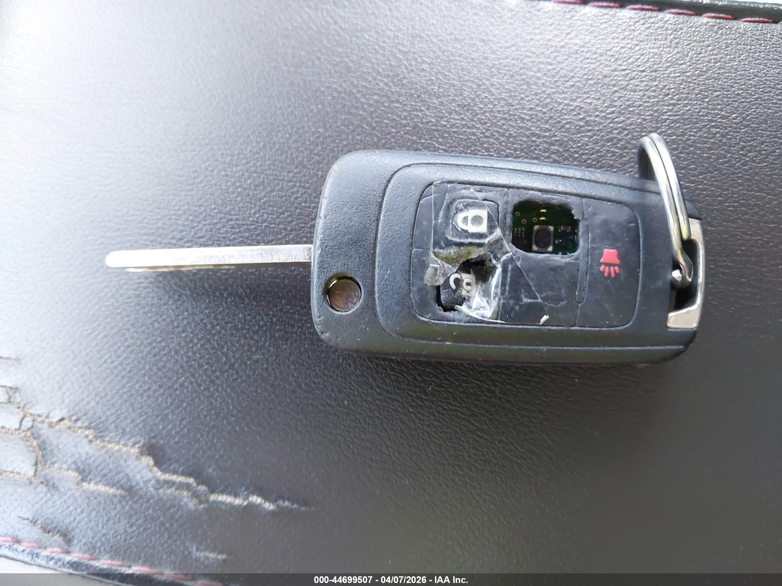 GMC TERRAIN image 11