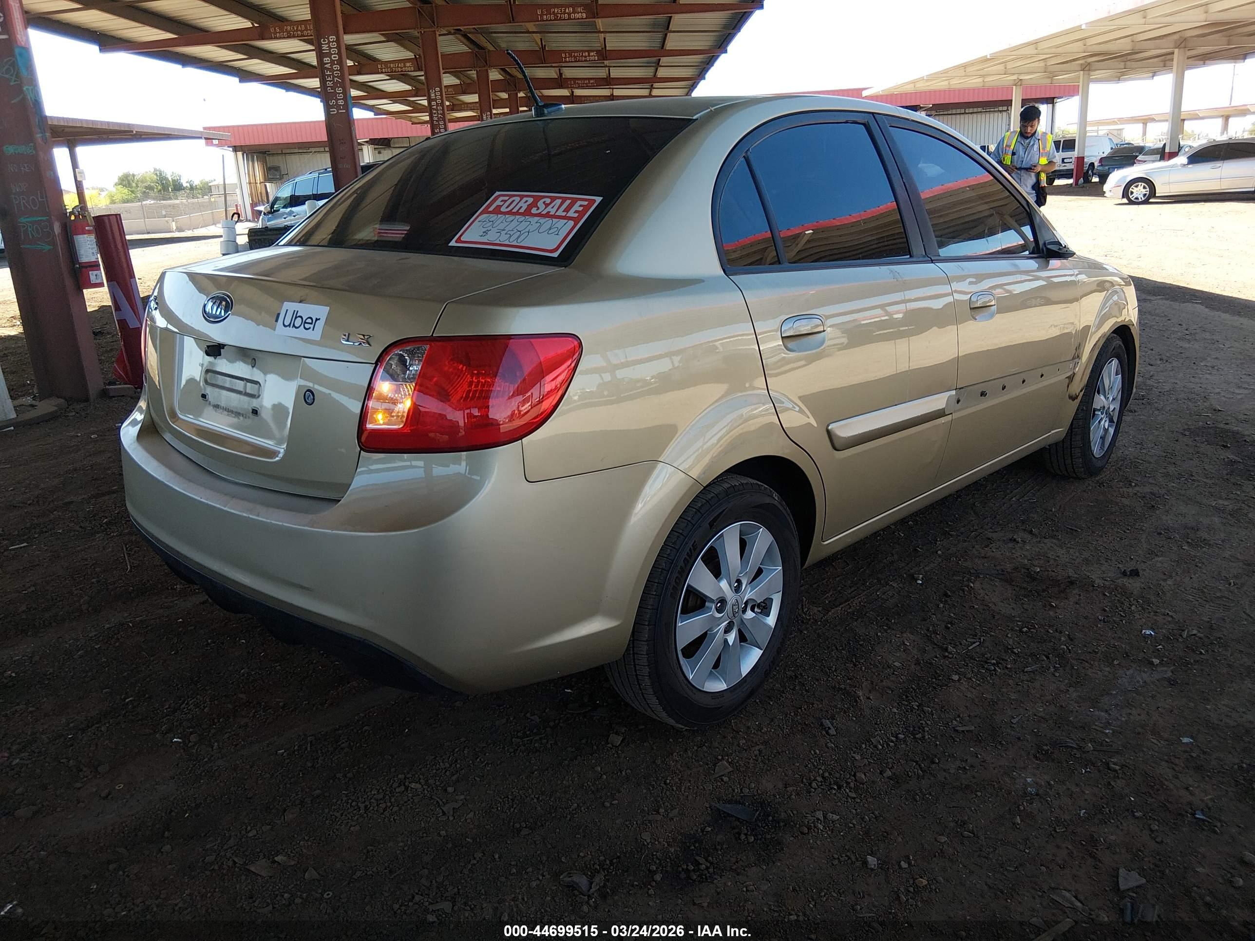 KIA RIO image 4