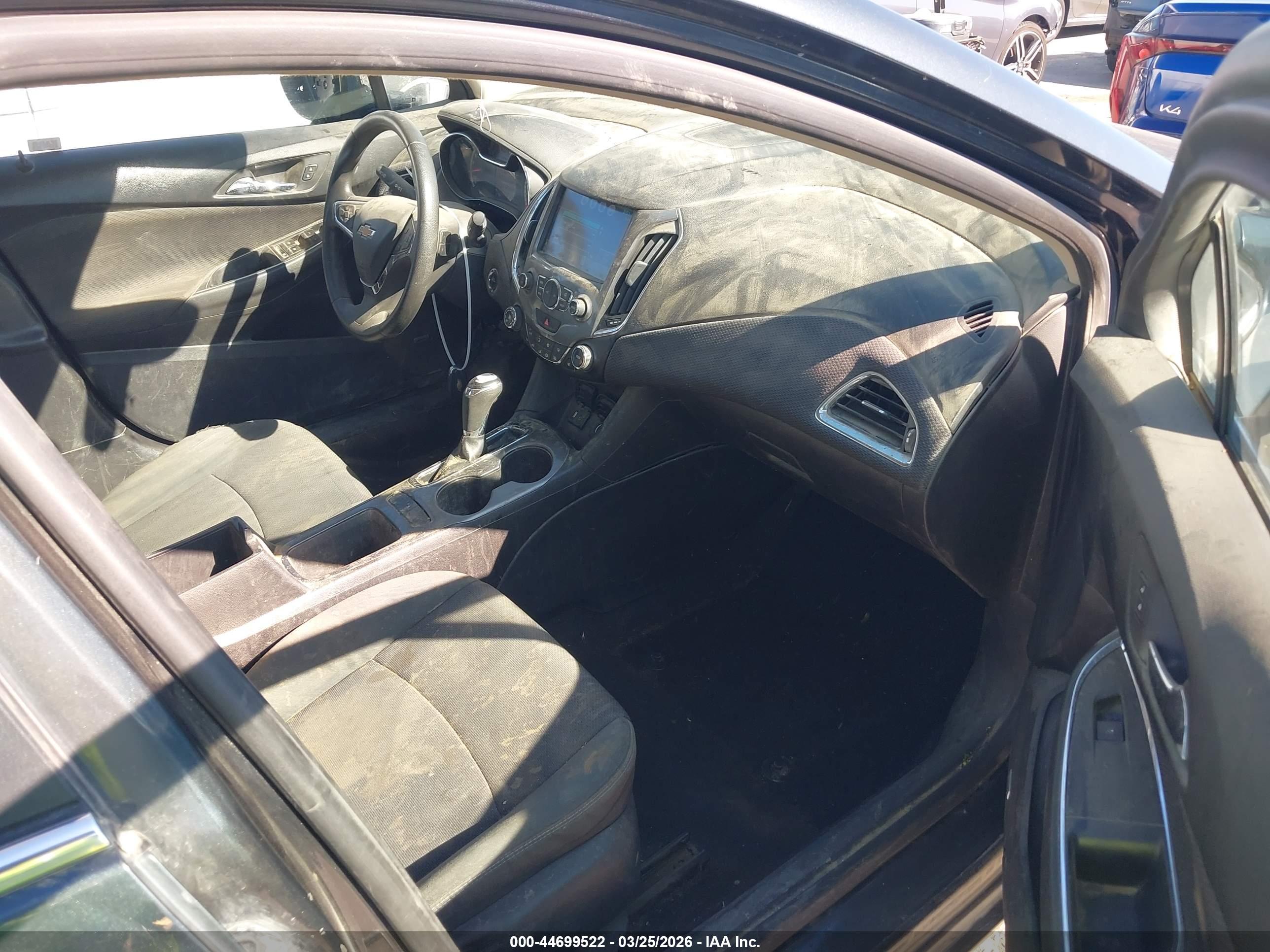 CHEVROLET CRUZE image 5
