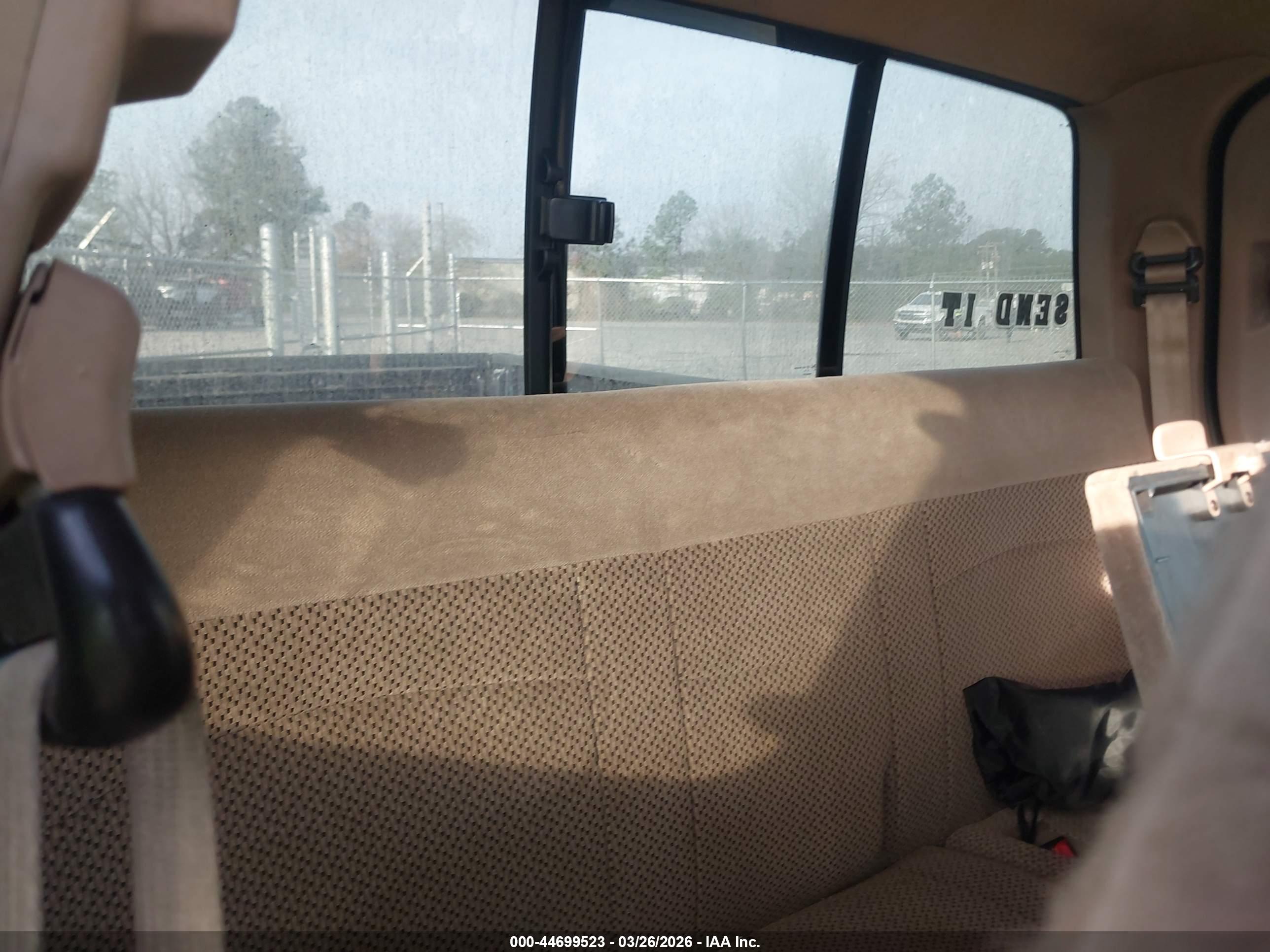 FORD F-150 image 8