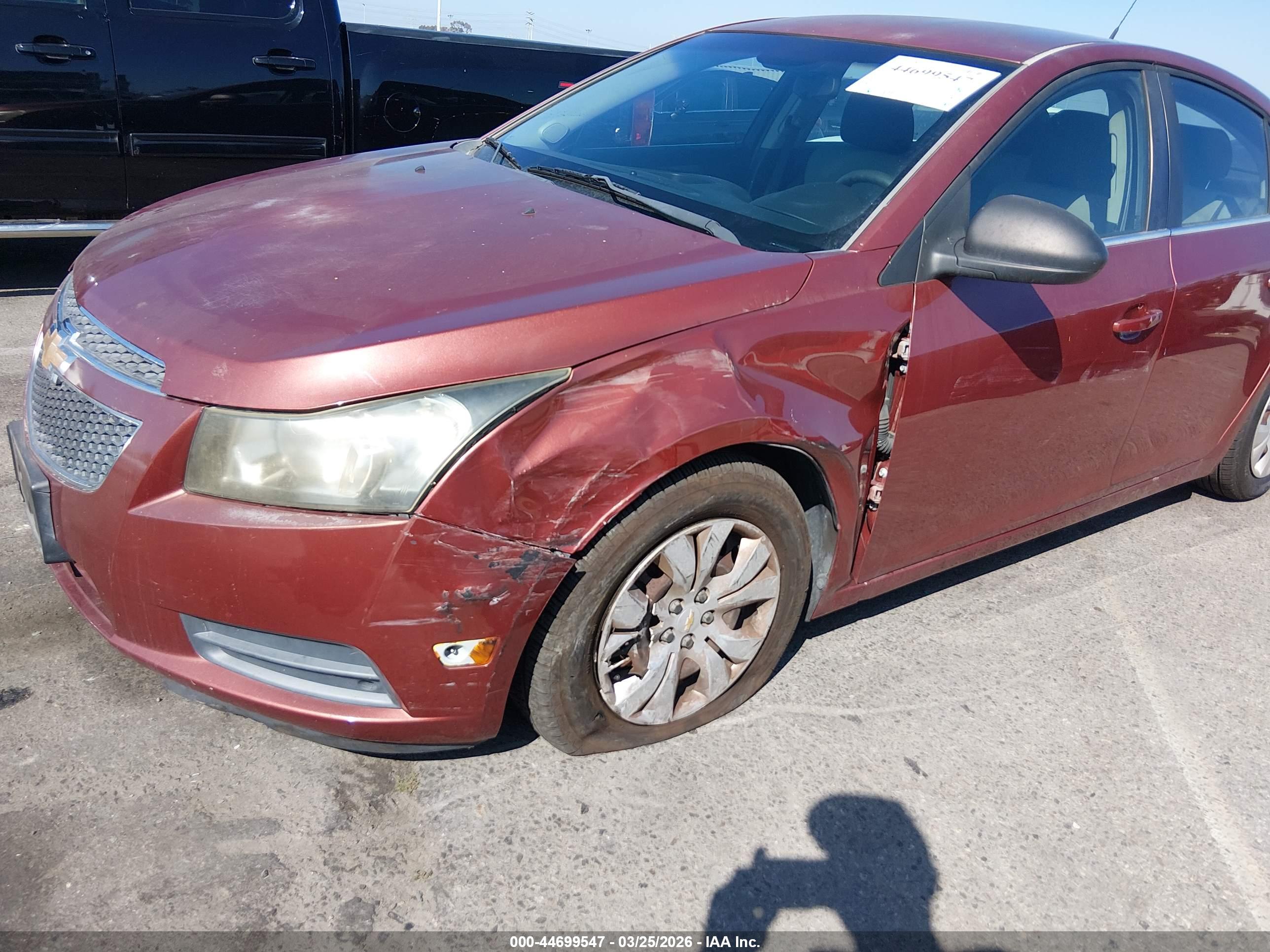 CHEVROLET CRUZE image 6