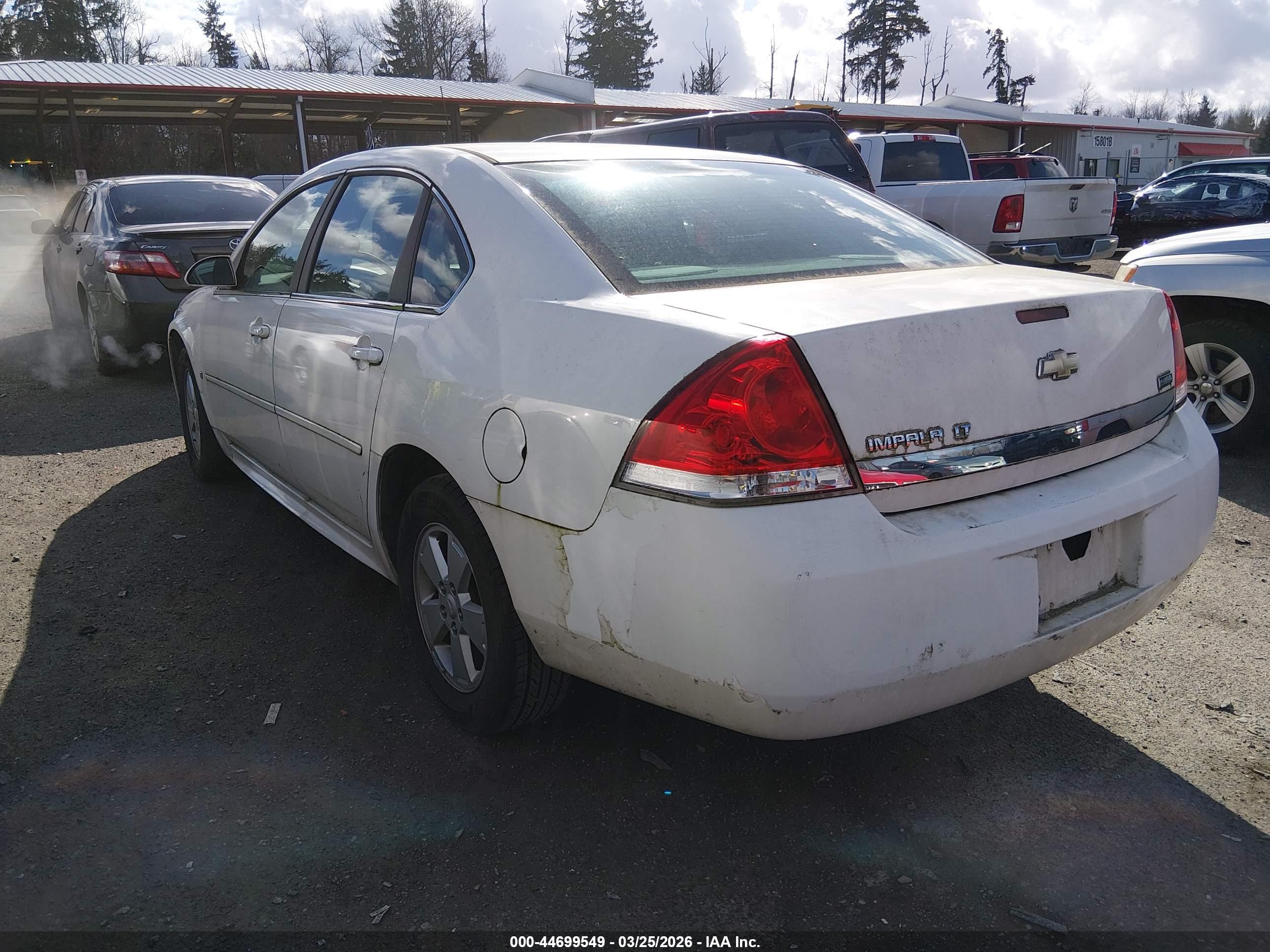 CHEVROLET IMPALA image 3