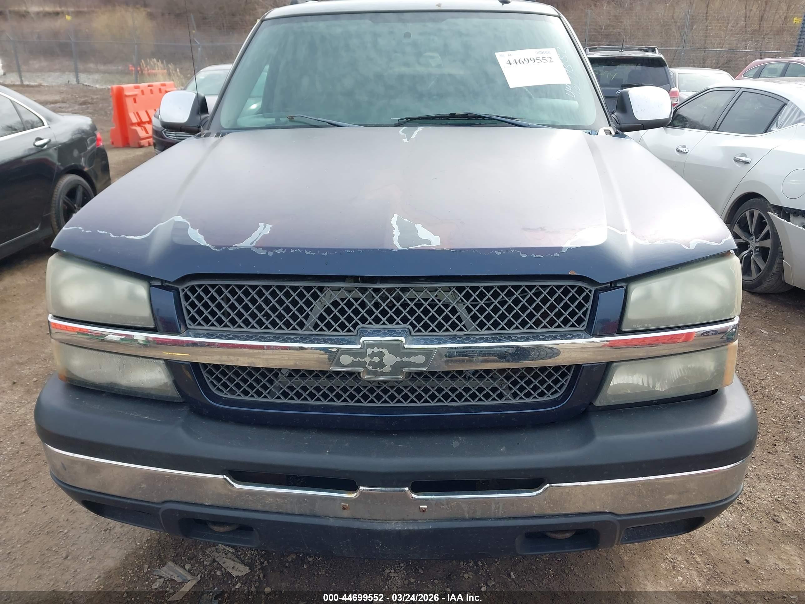 CHEVROLET AVALANCHE image 6