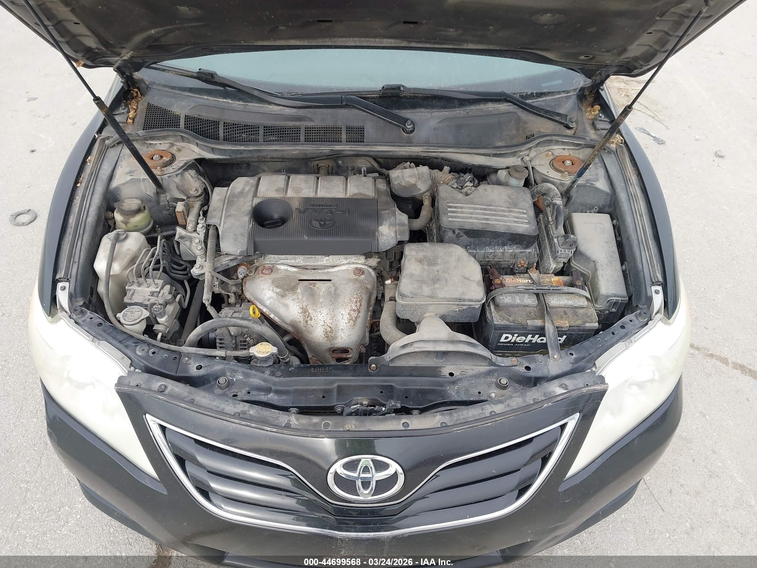 TOYOTA CAMRY image 10