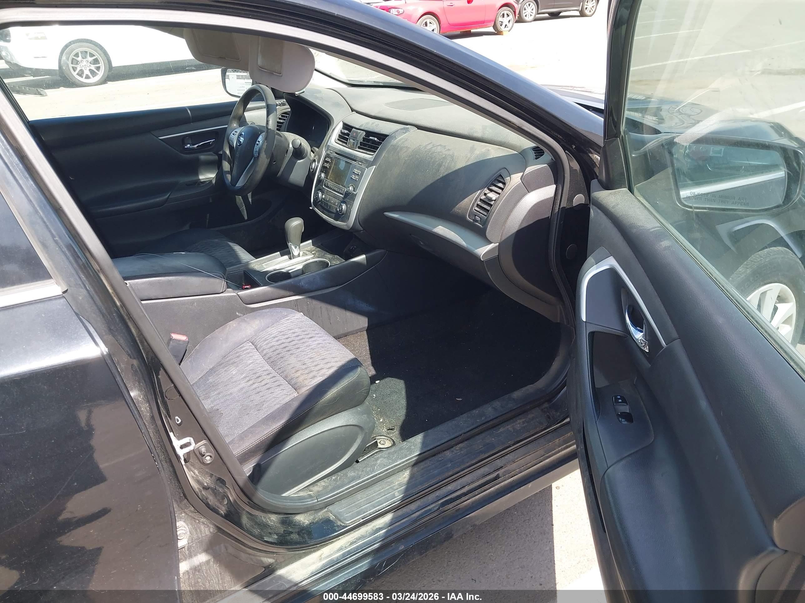 NISSAN ALTIMA image 5