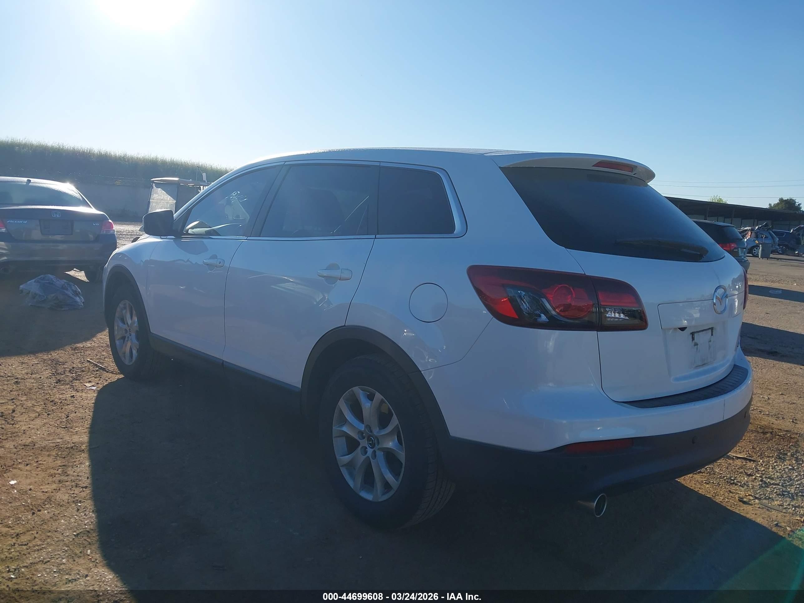 MAZDA CX-9 image 3