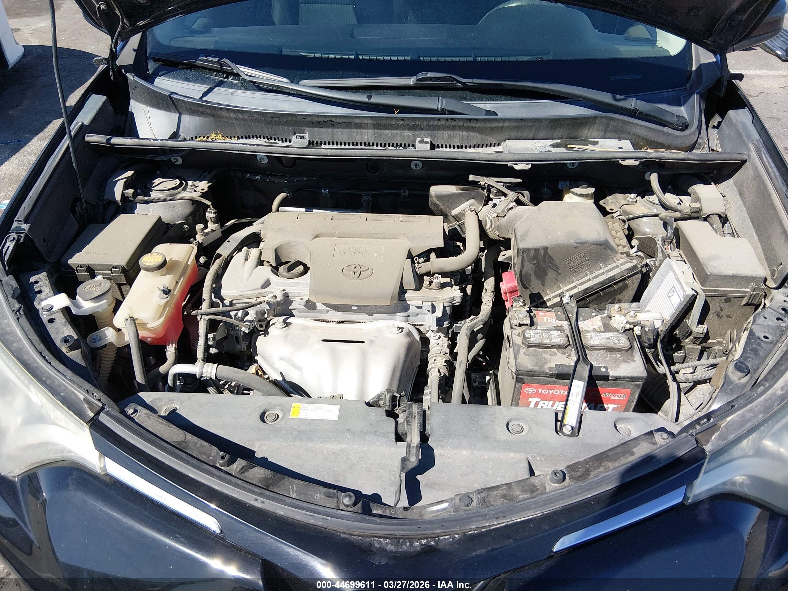 TOYOTA RAV4 image 10