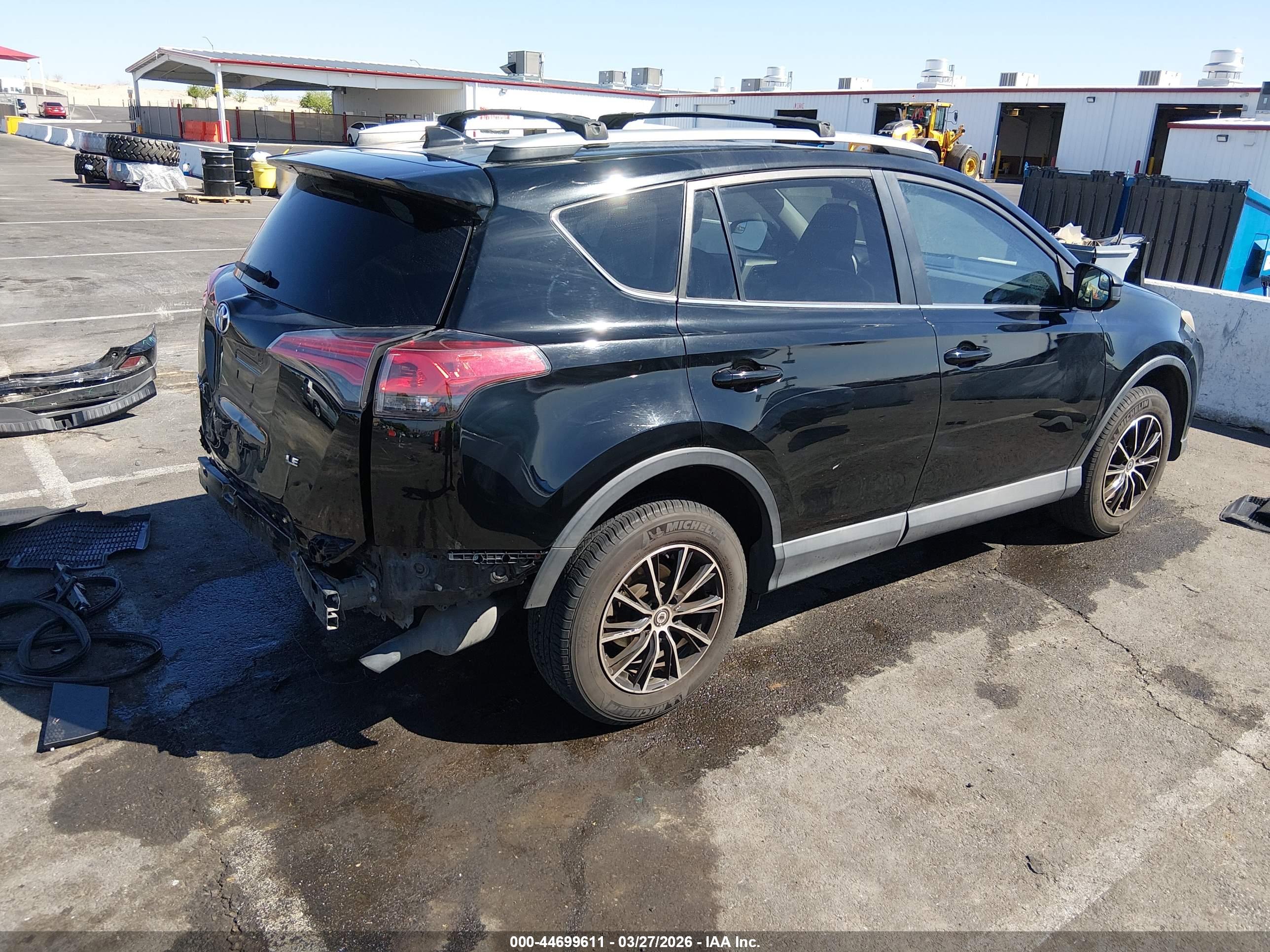 TOYOTA RAV4 image 4