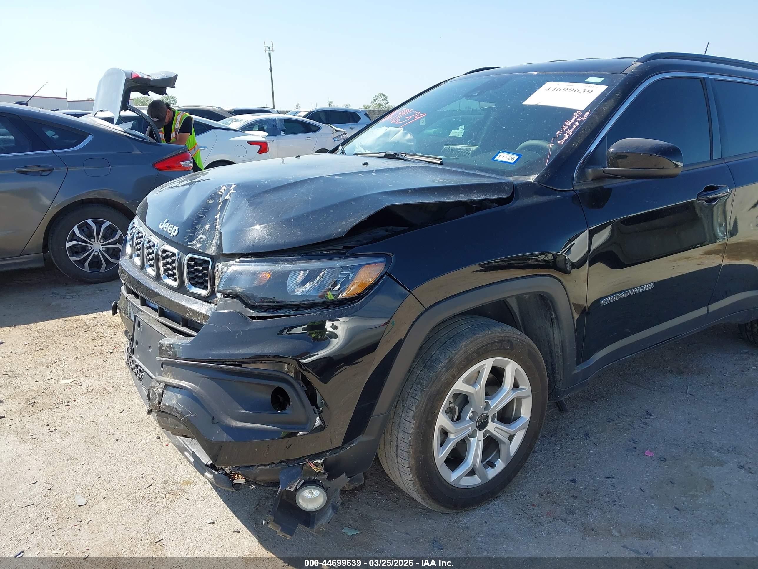 JEEP COMPASS image 6