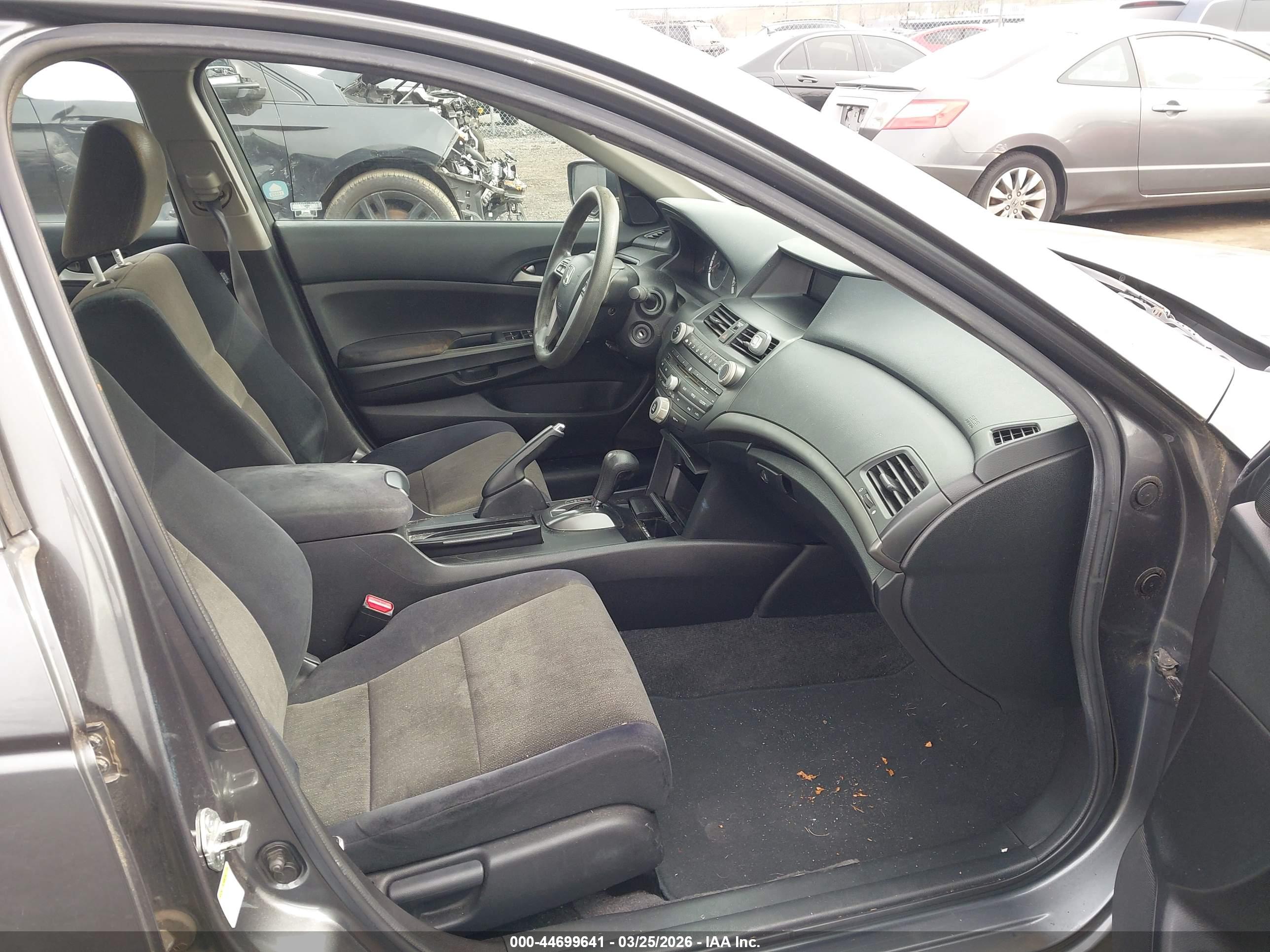 HONDA ACCORD image 5