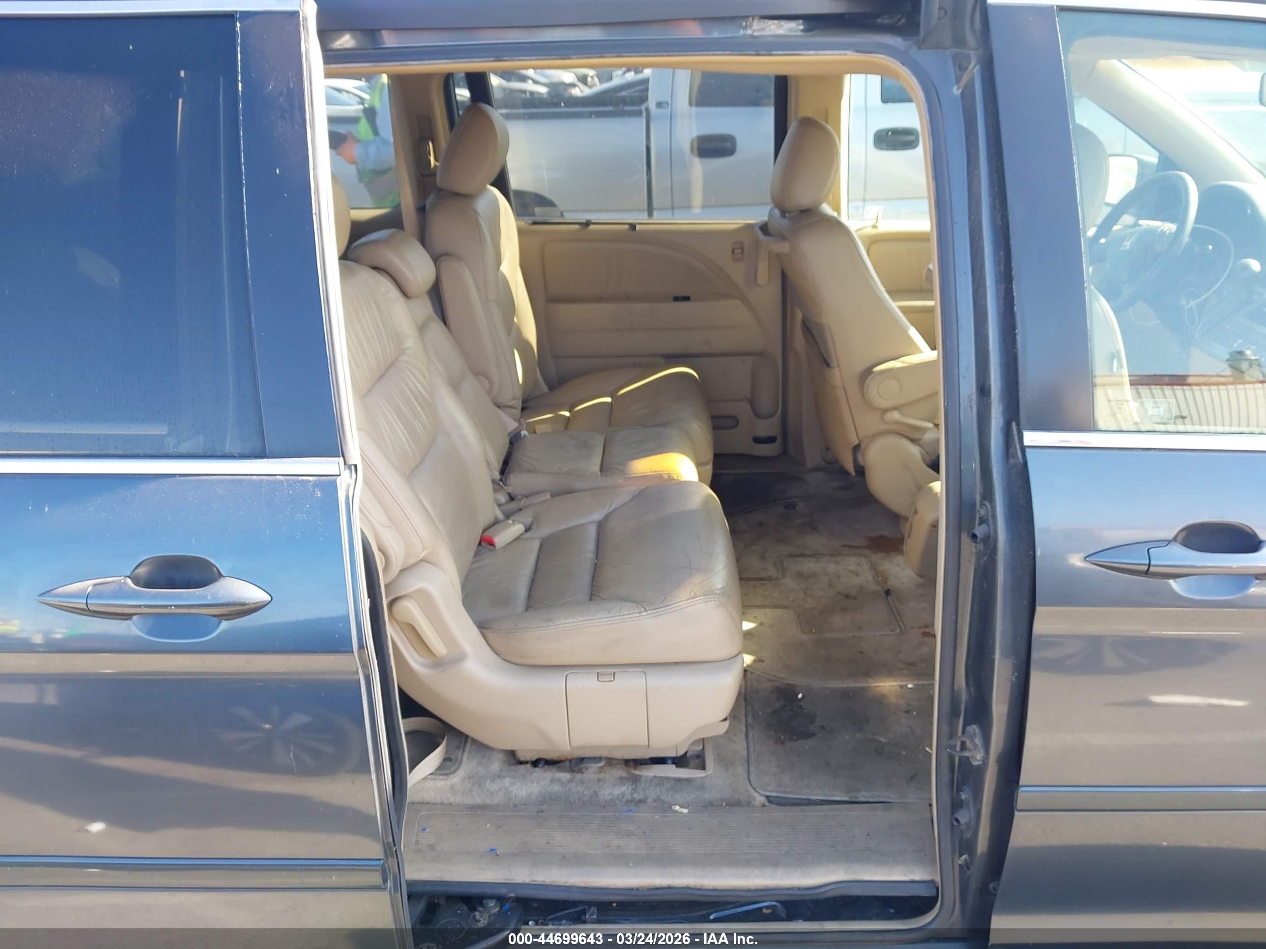 HONDA ODYSSEY image 8