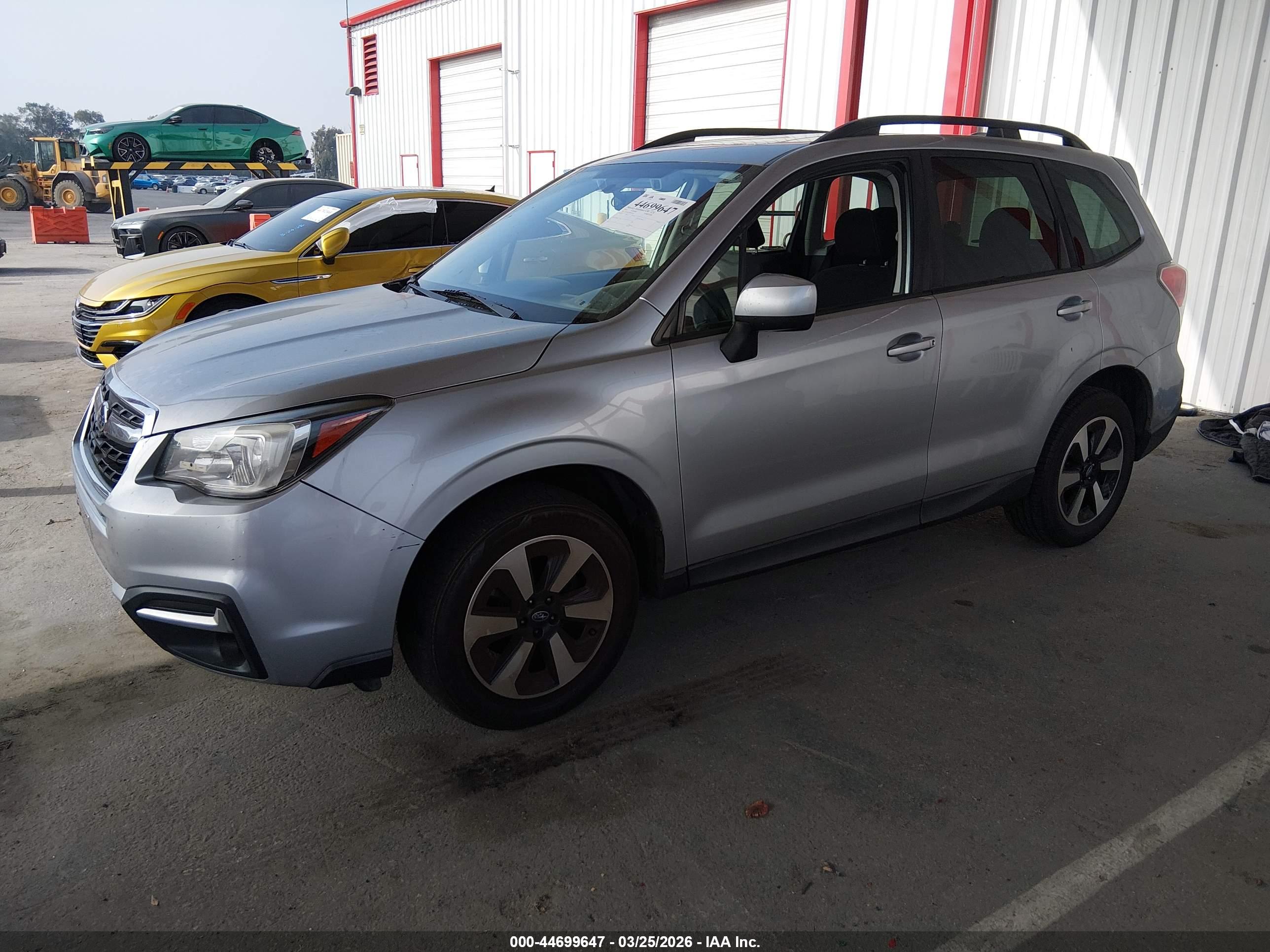 SUBARU FORESTER image 2