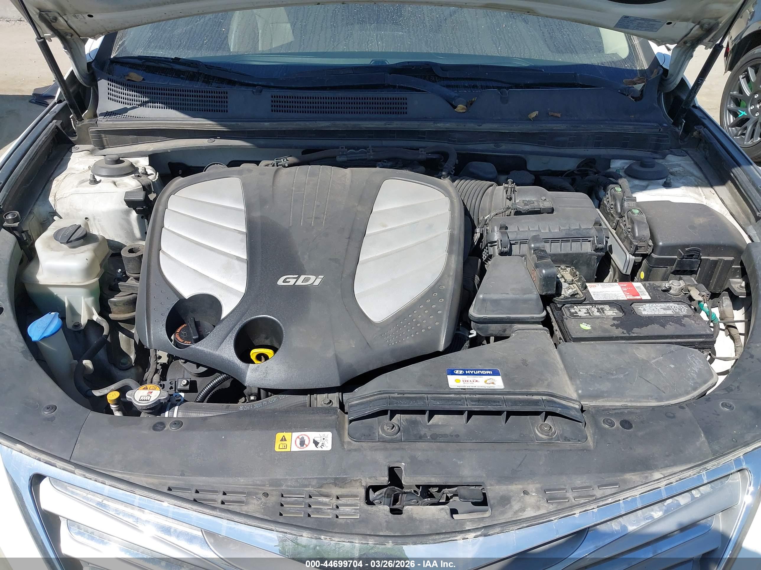 HYUNDAI AZERA image 10