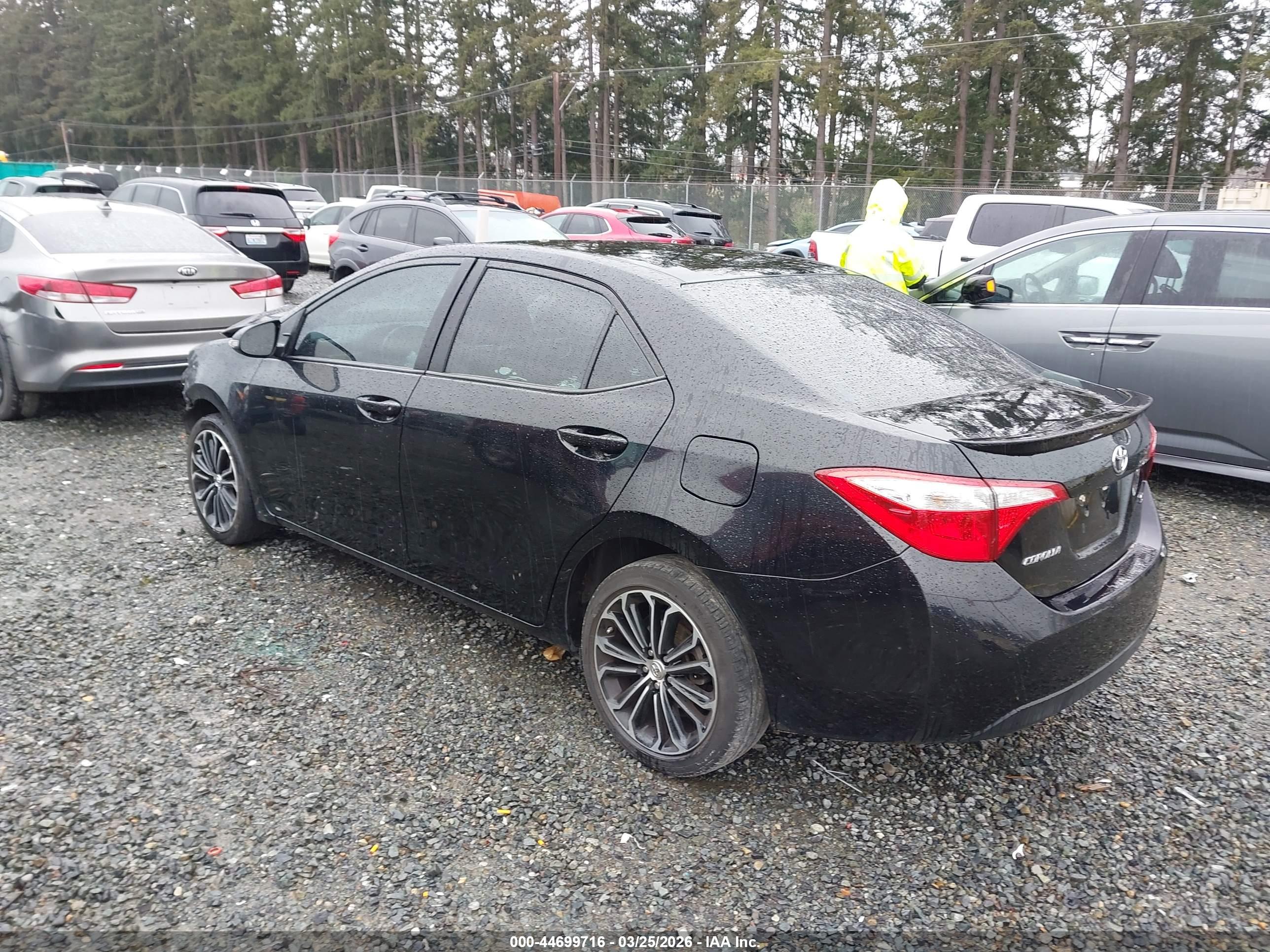 TOYOTA COROLLA image 3