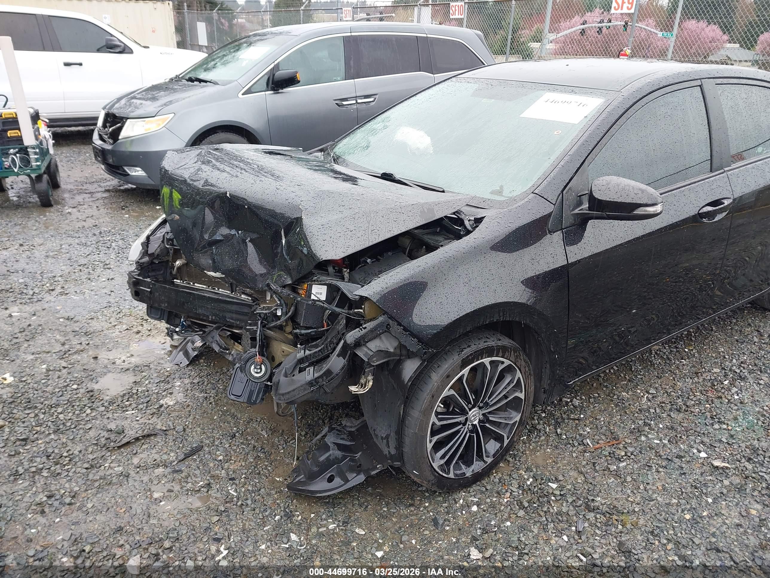 TOYOTA COROLLA image 6
