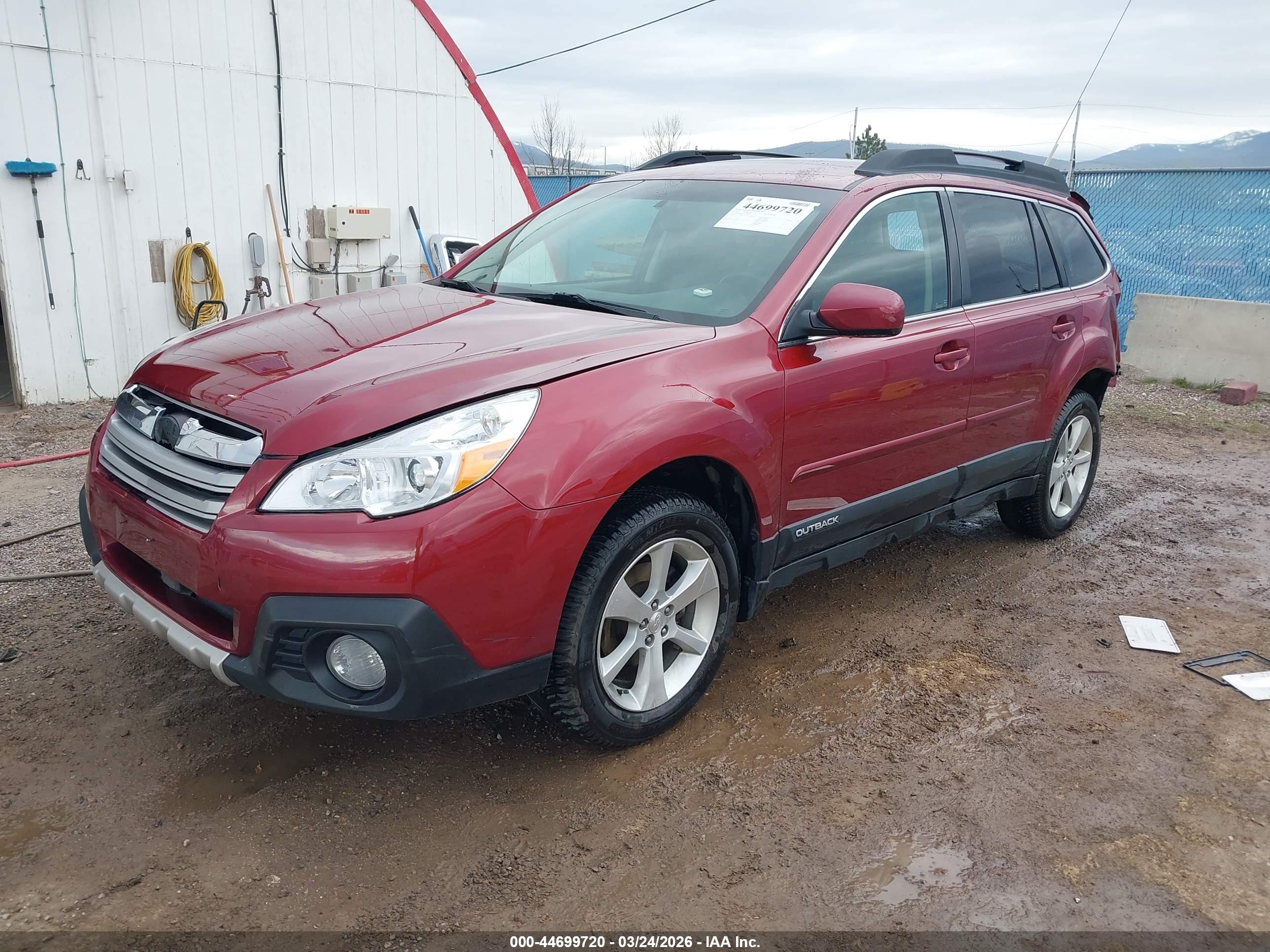 SUBARU OUTBACK image 2