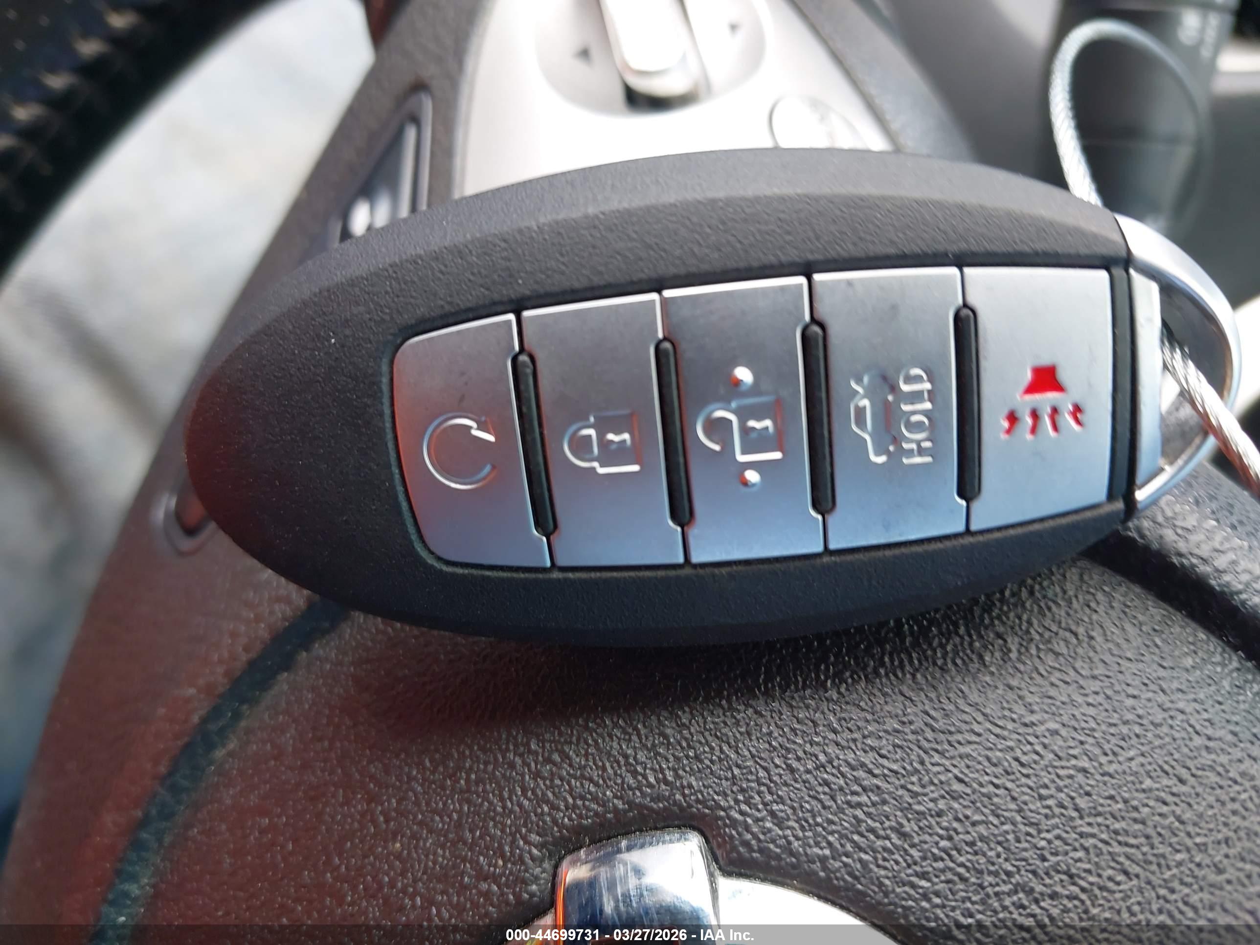 NISSAN JUKE image 11