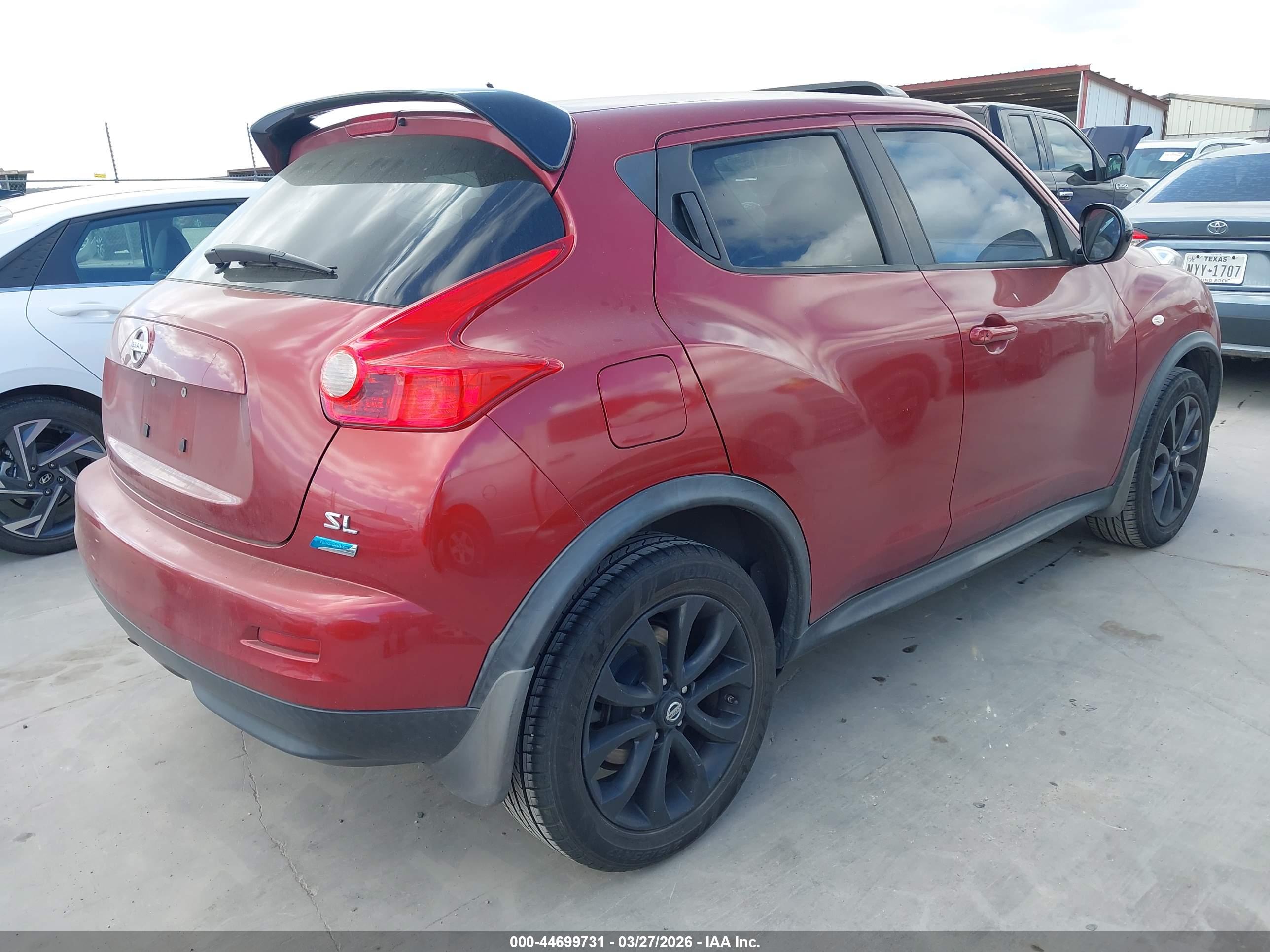 NISSAN JUKE image 4