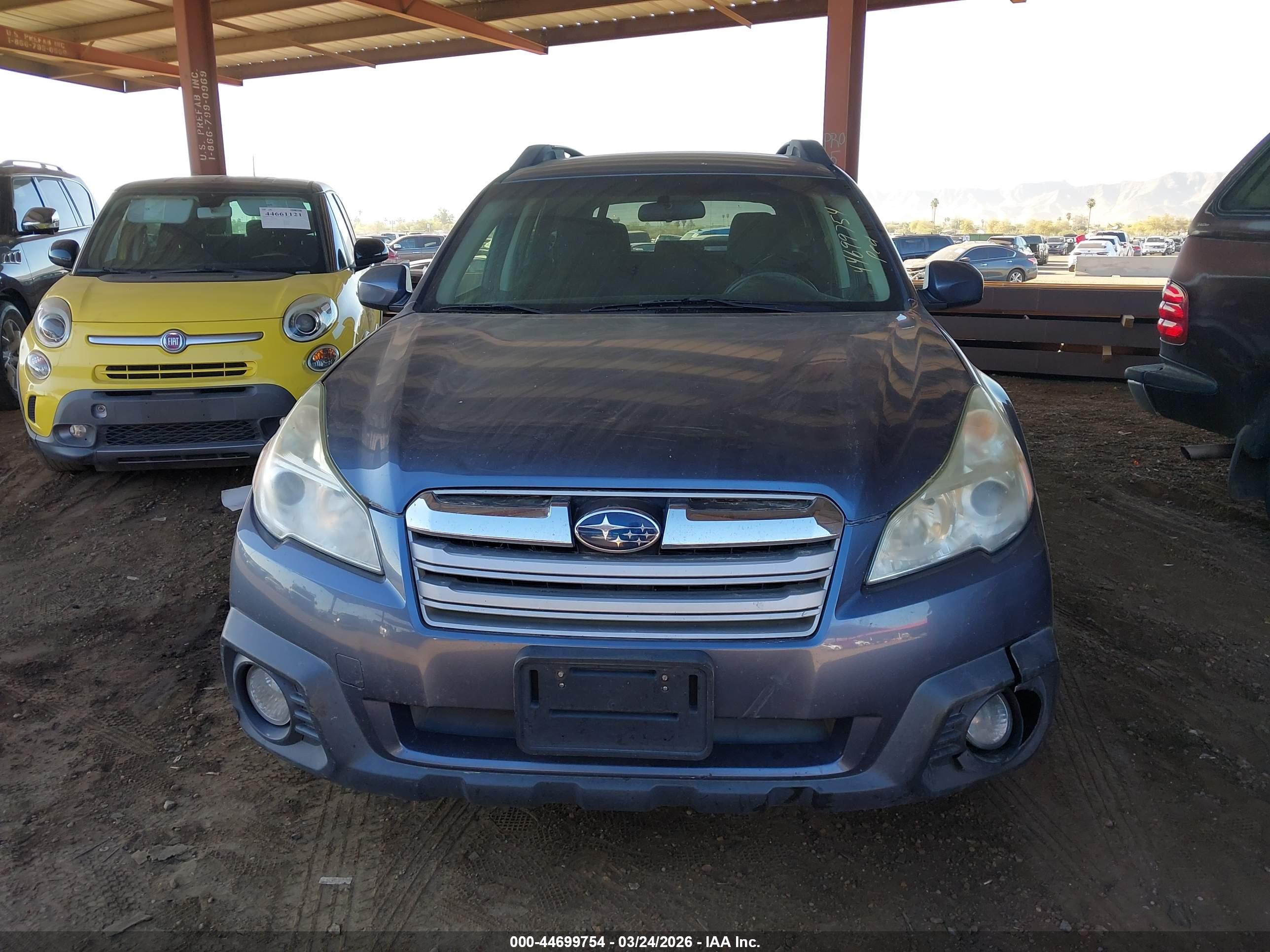SUBARU OUTBACK image 6