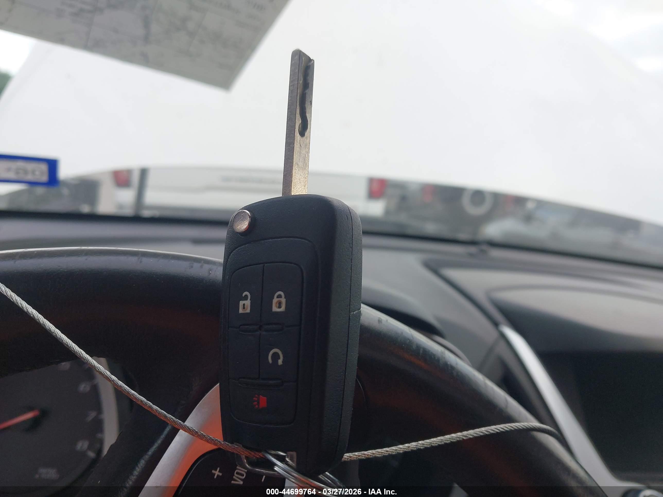 CHEVROLET EQUINOX image 11