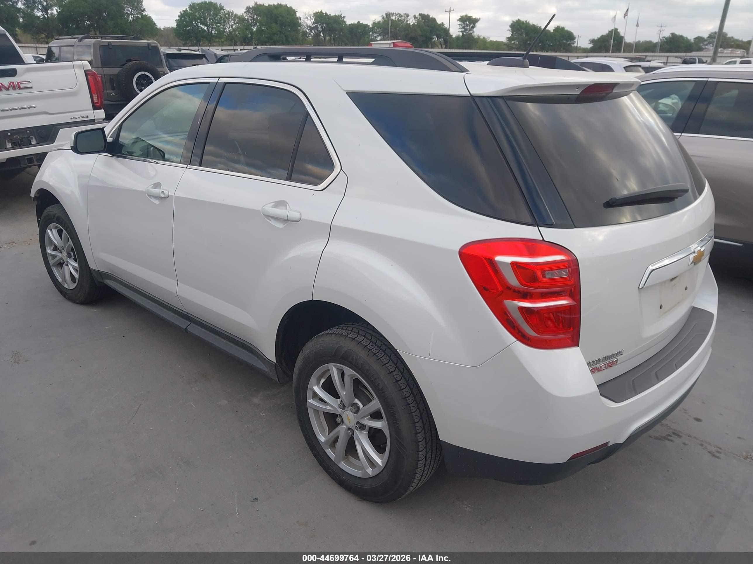 CHEVROLET EQUINOX image 3