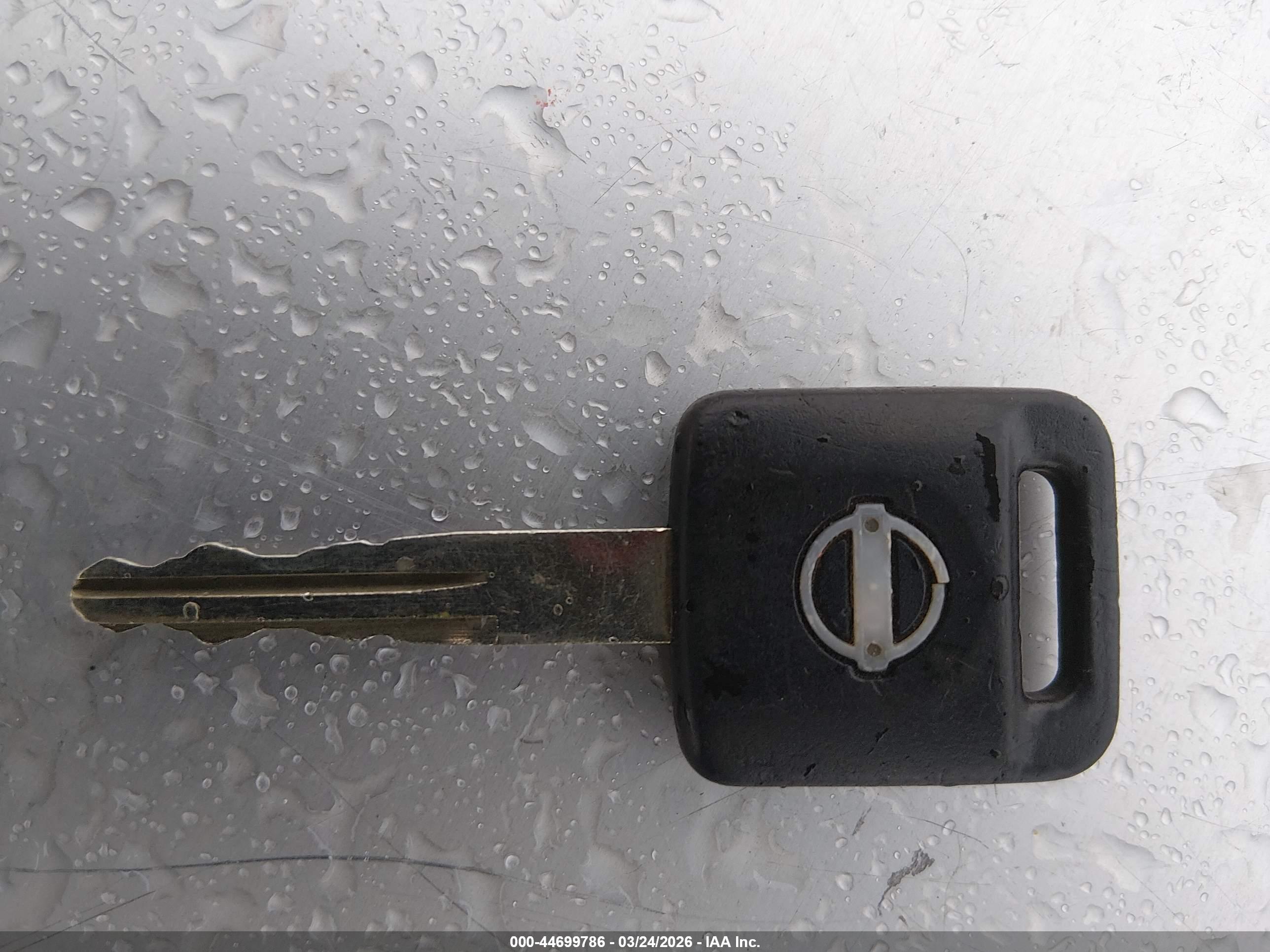 NISSAN FRONTIER image 11