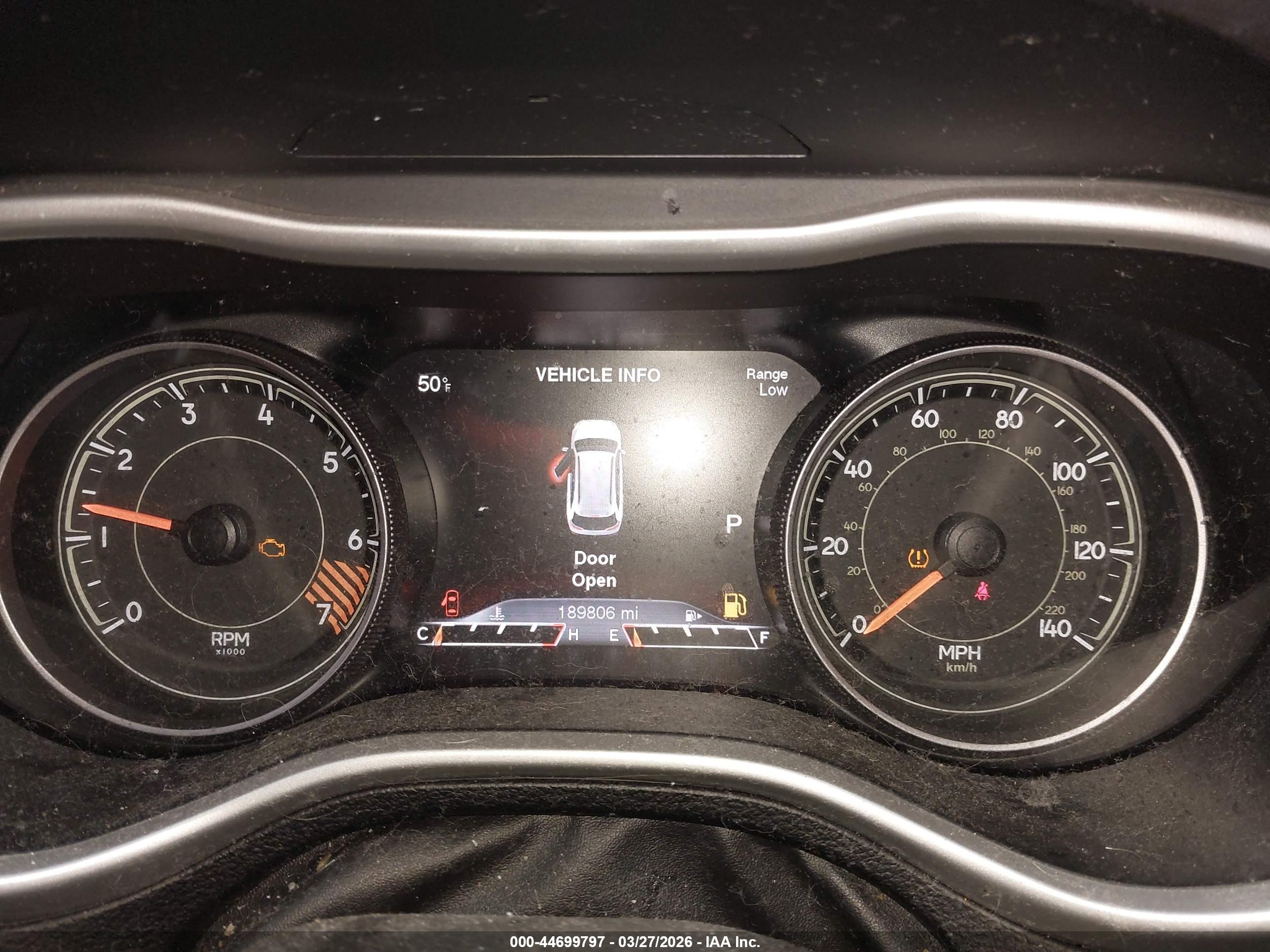 JEEP CHEROKEE image 7