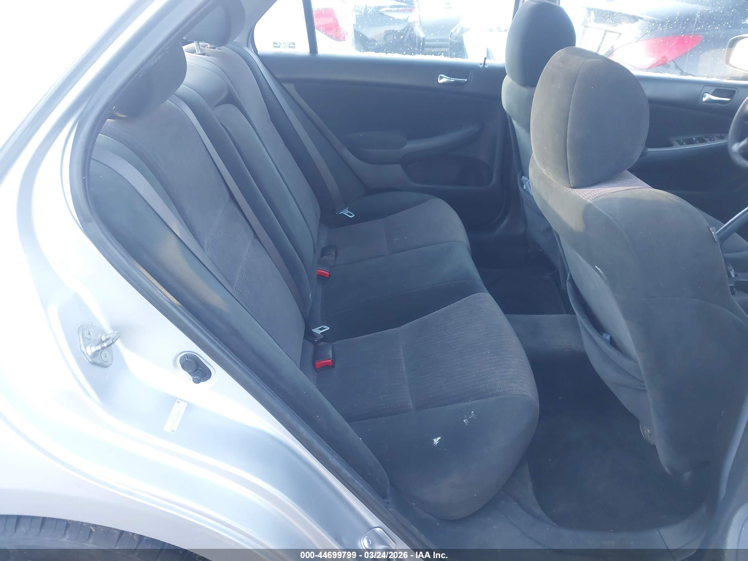 HONDA ACCORD image 8