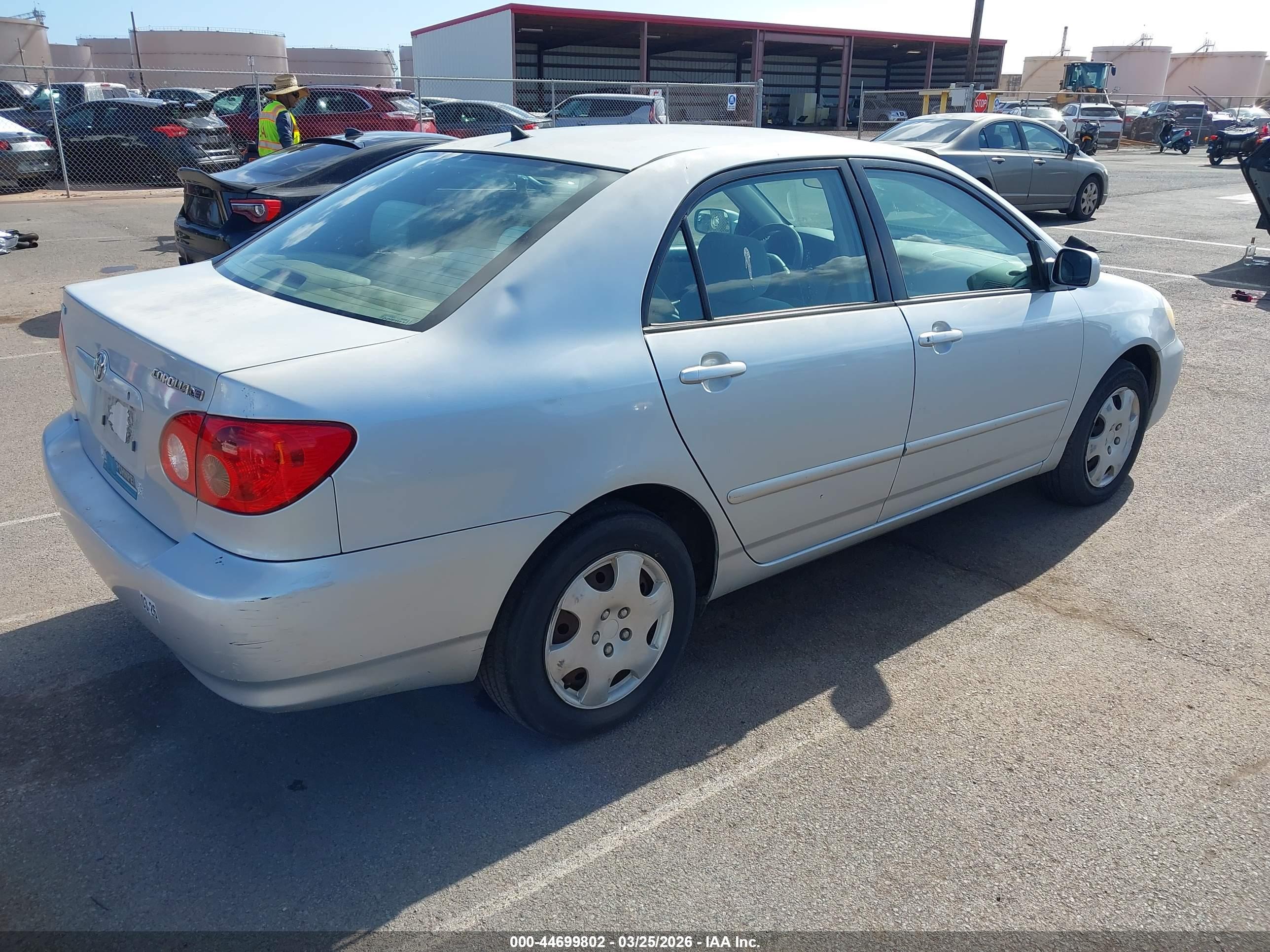 TOYOTA COROLLA image 4