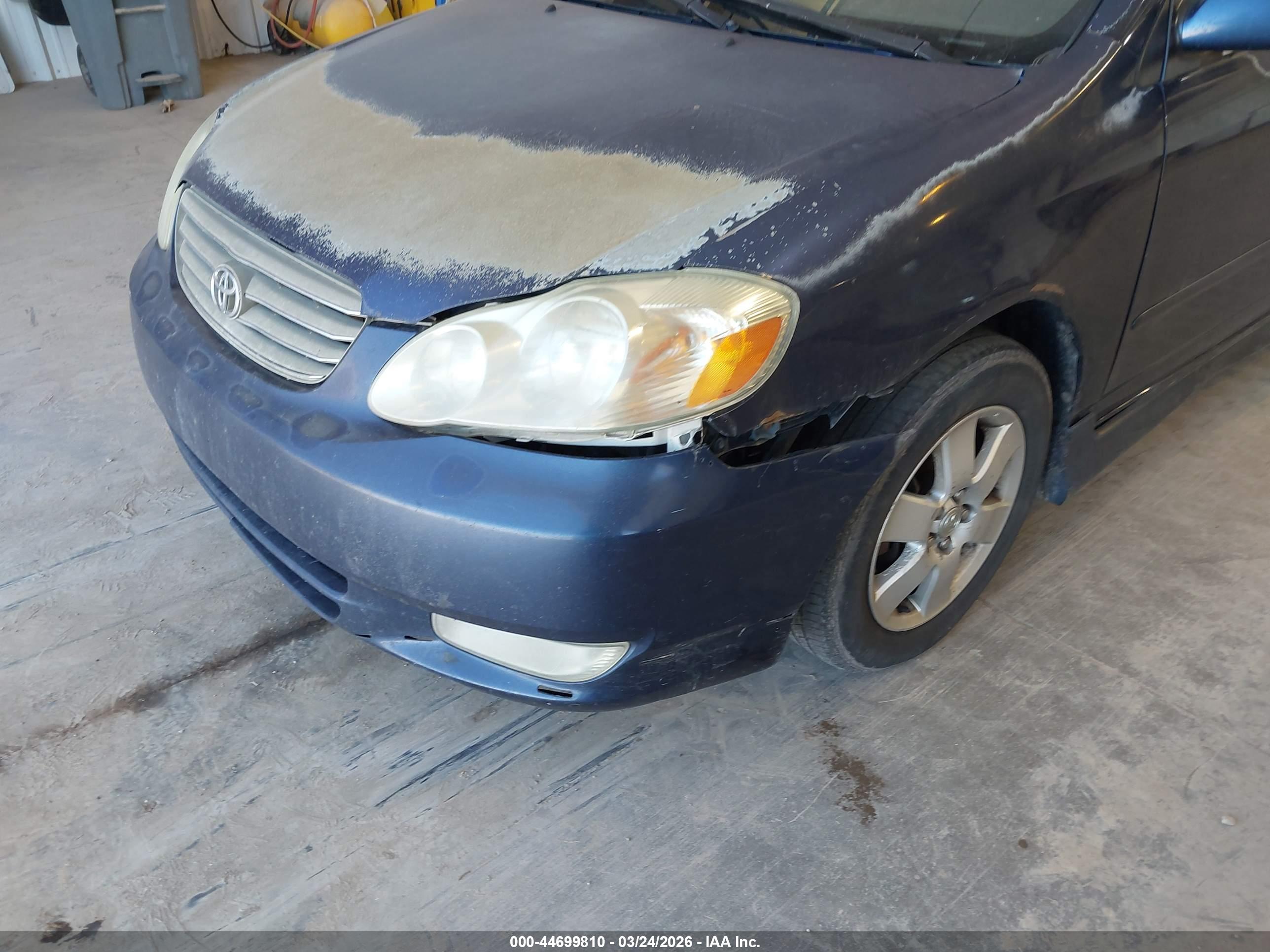 TOYOTA COROLLA image 6