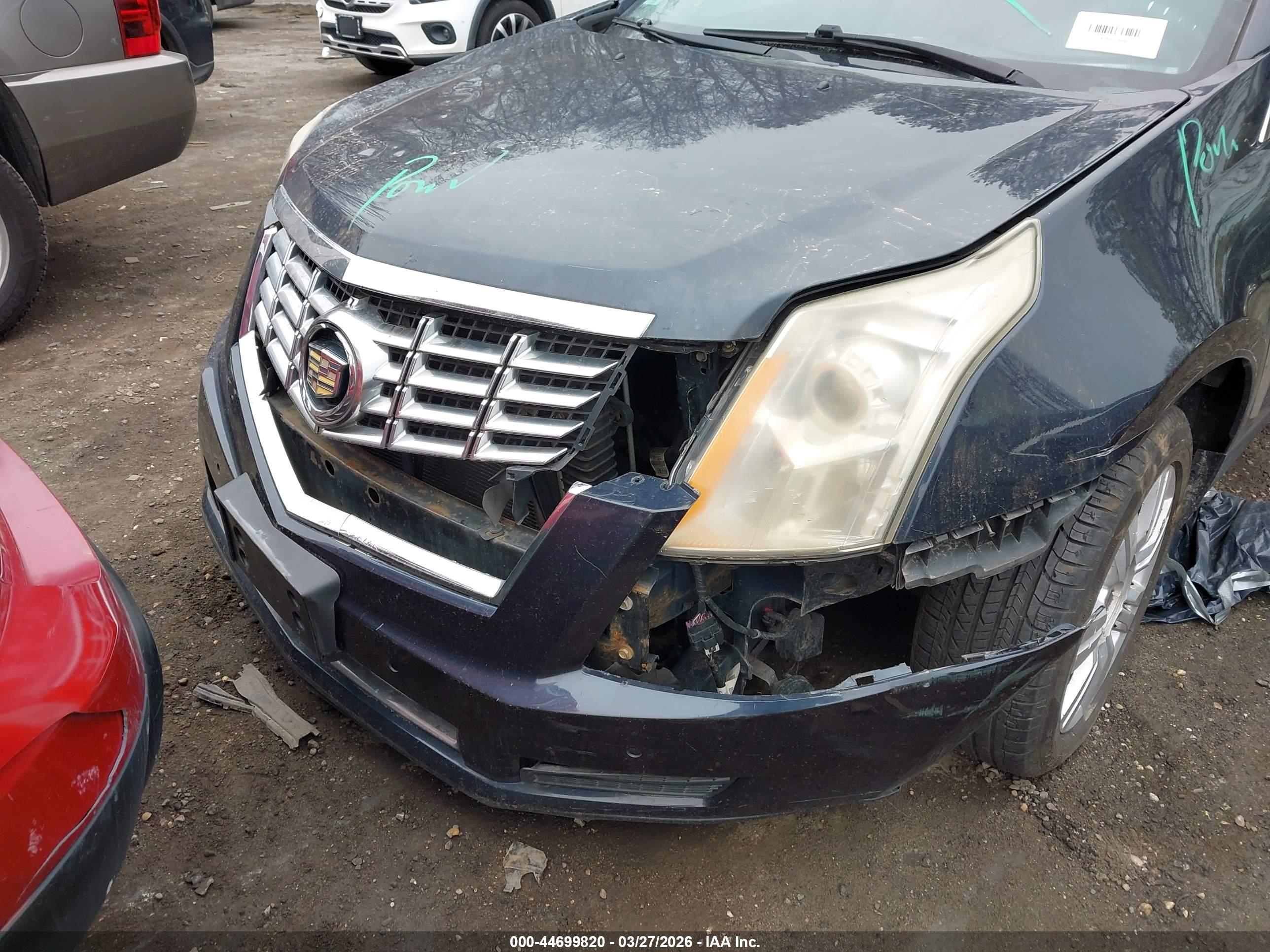 CADILLAC SRX image 6