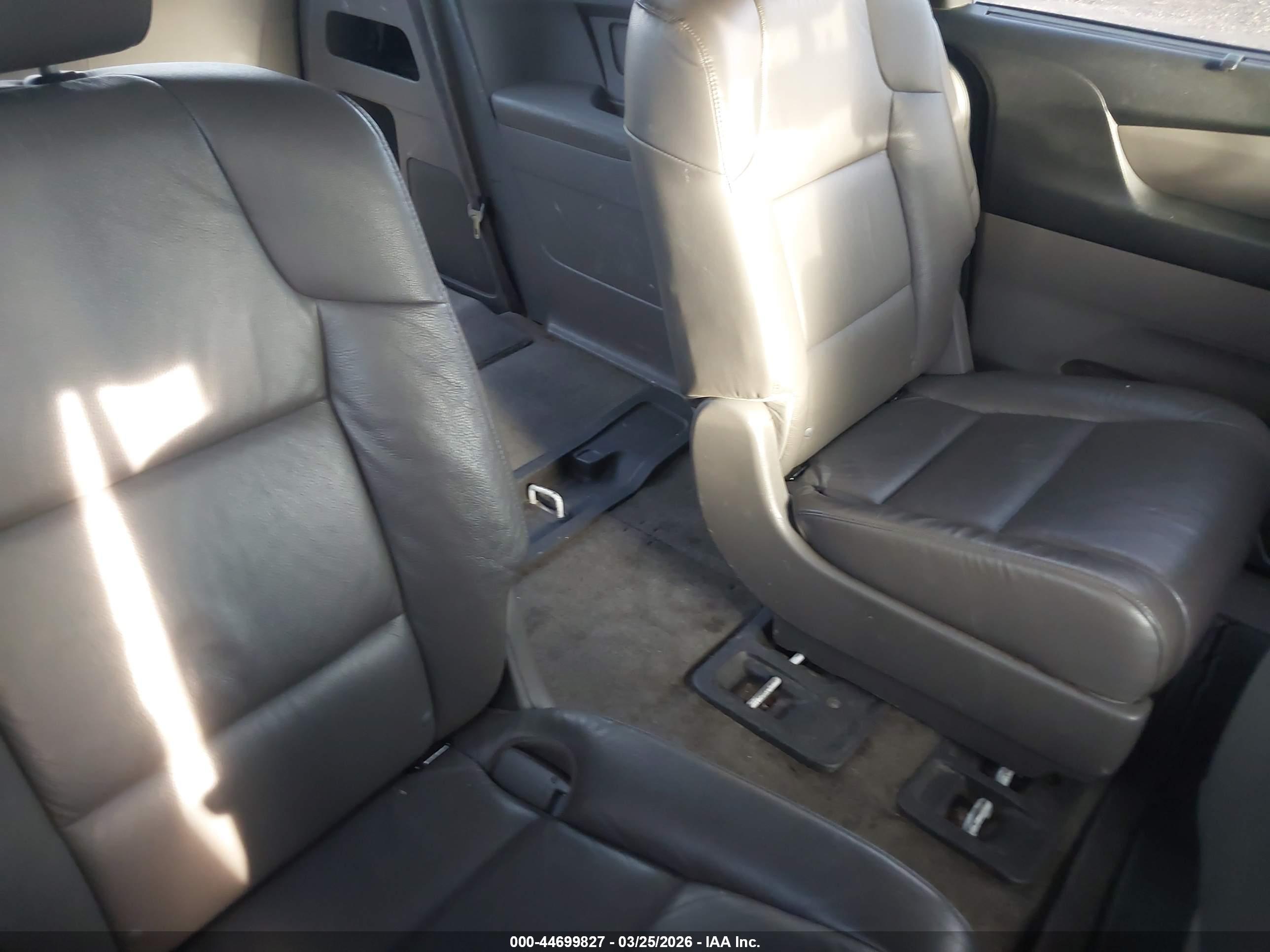 HONDA ODYSSEY image 8