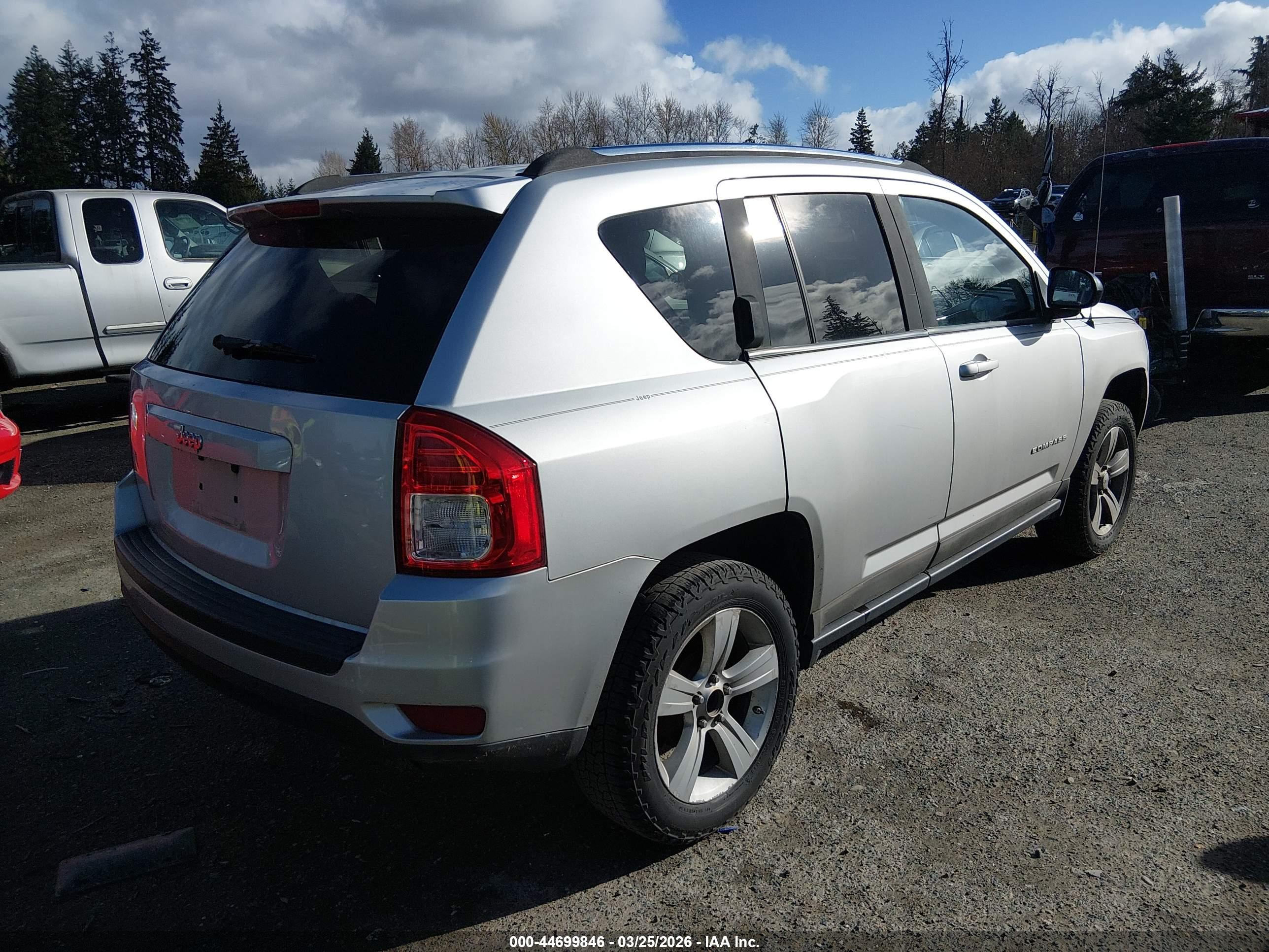 JEEP COMPASS image 4