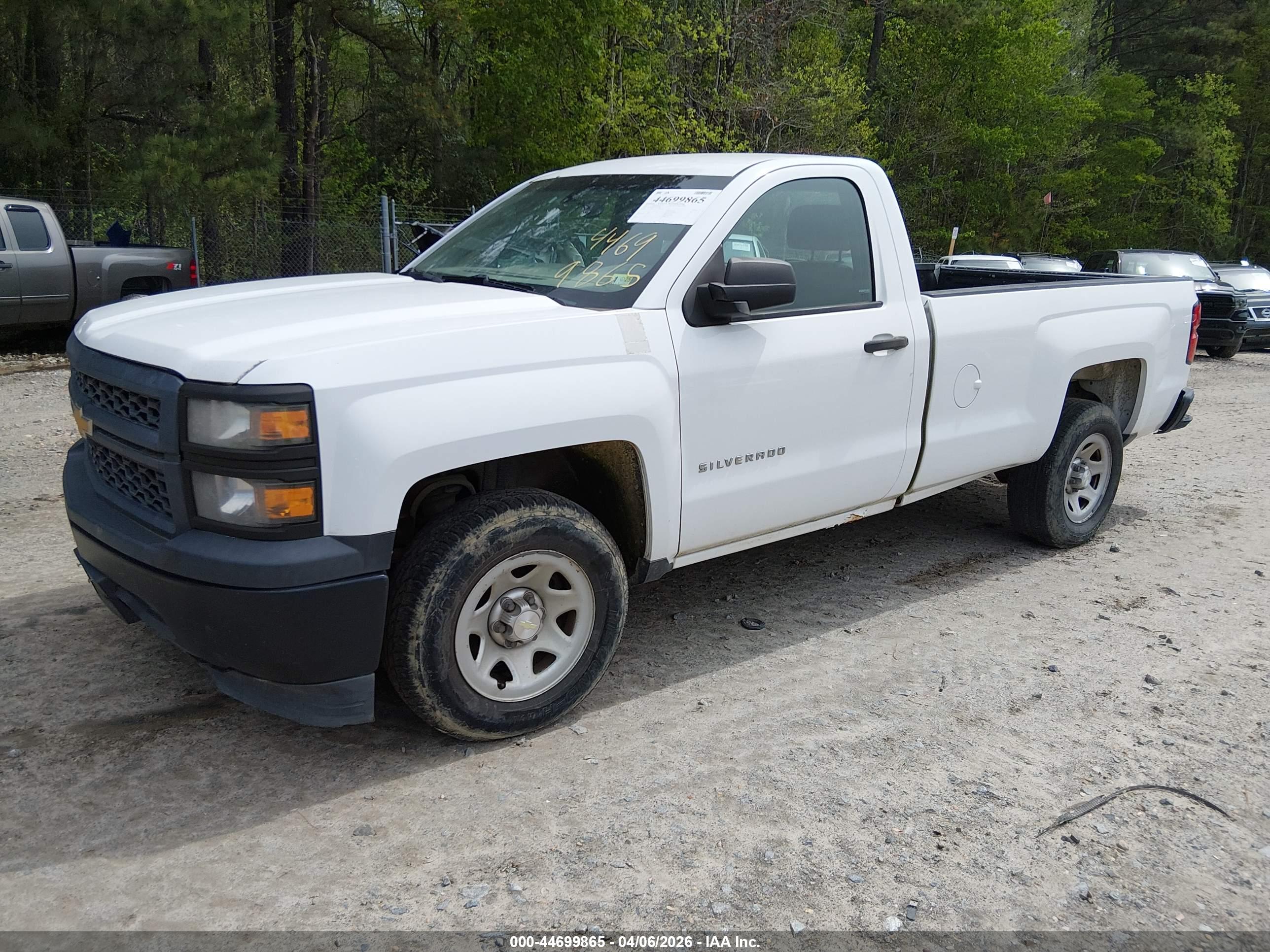 CHEVROLET SILVERADO image 2