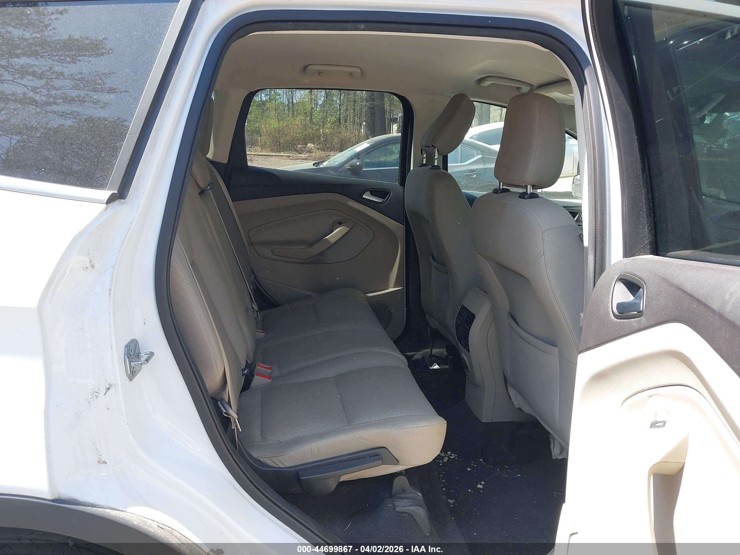FORD ESCAPE image 8