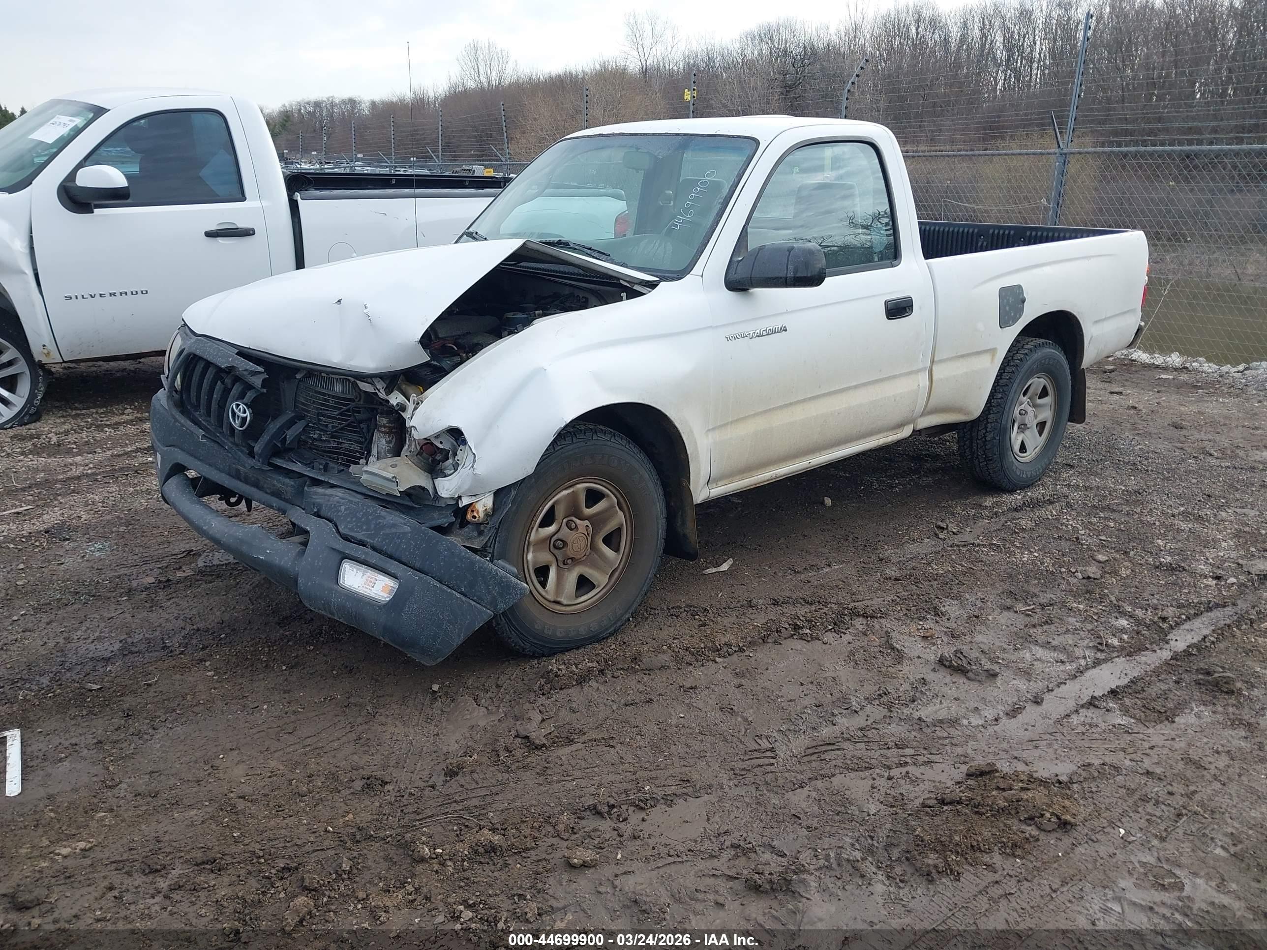 TOYOTA TACOMA image 2