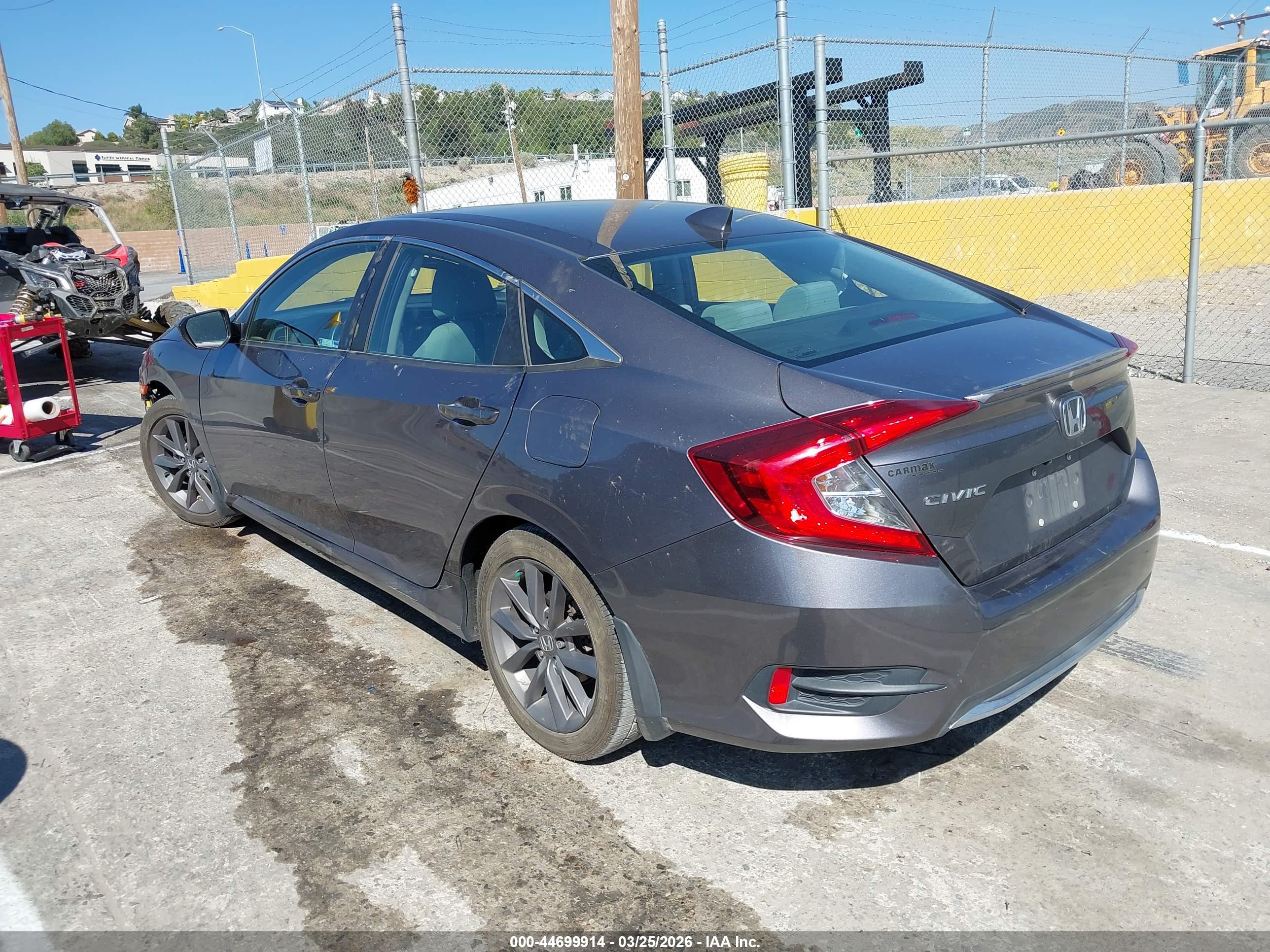 HONDA CIVIC image 3