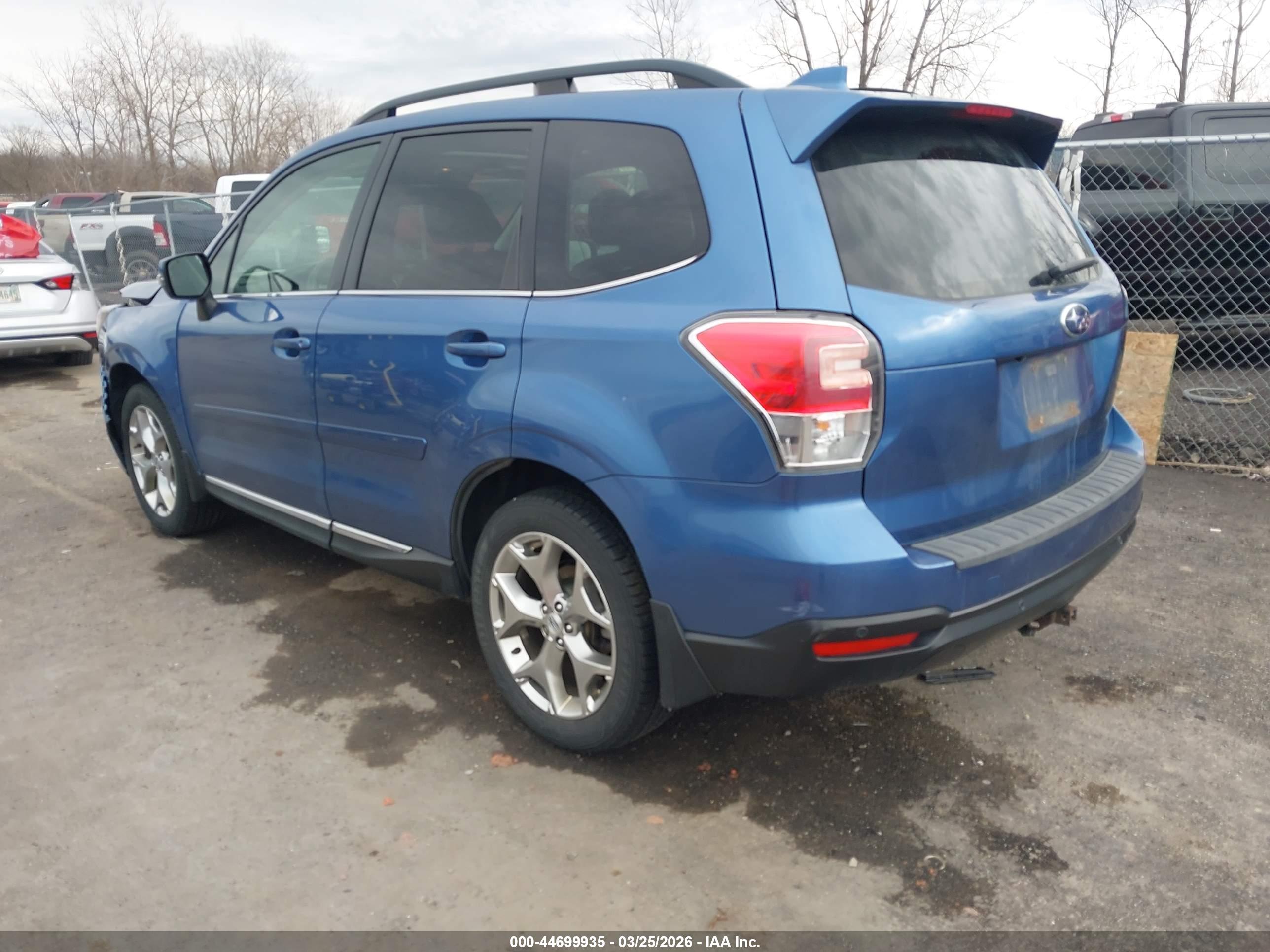 SUBARU FORESTER image 3