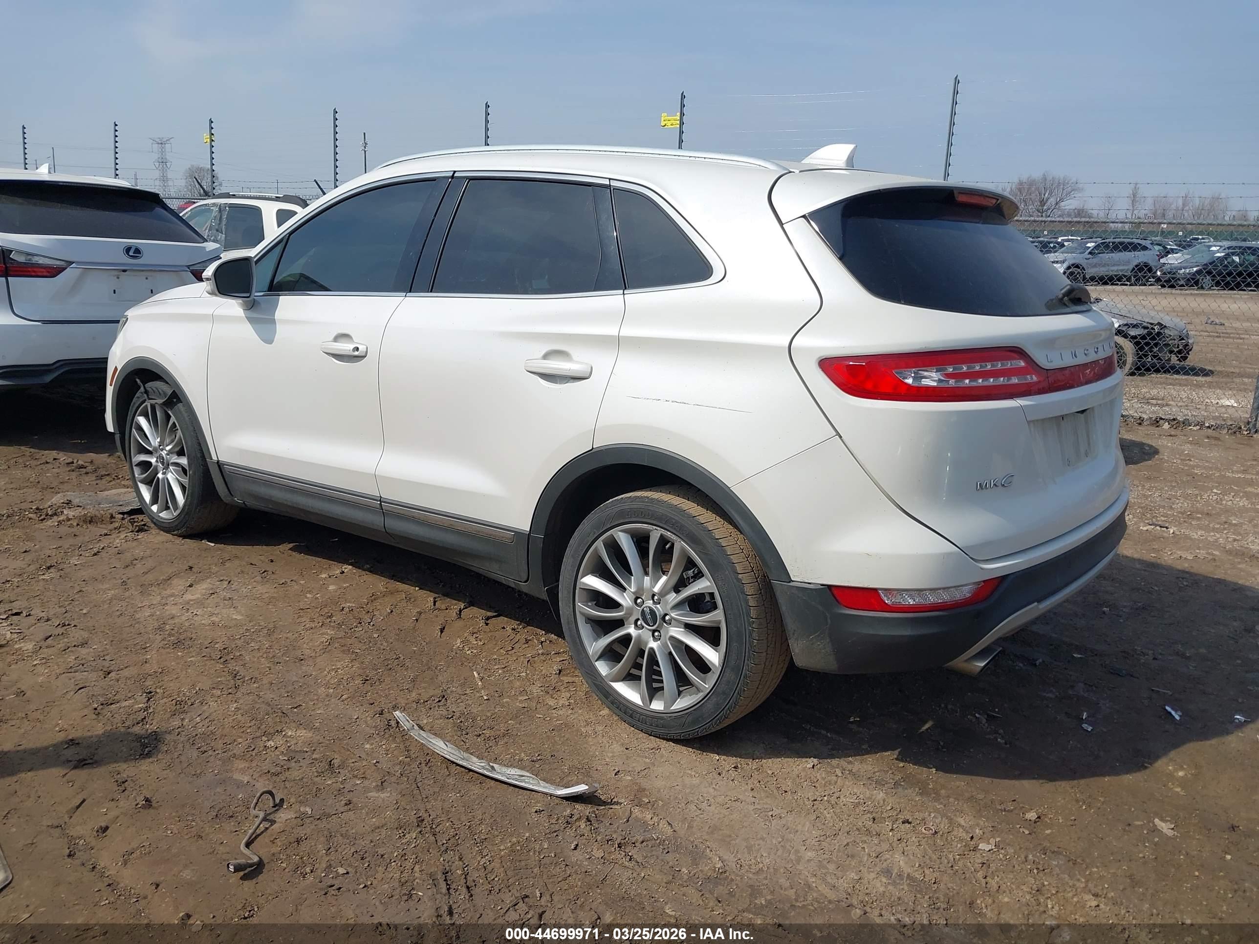 LINCOLN MKC image 3
