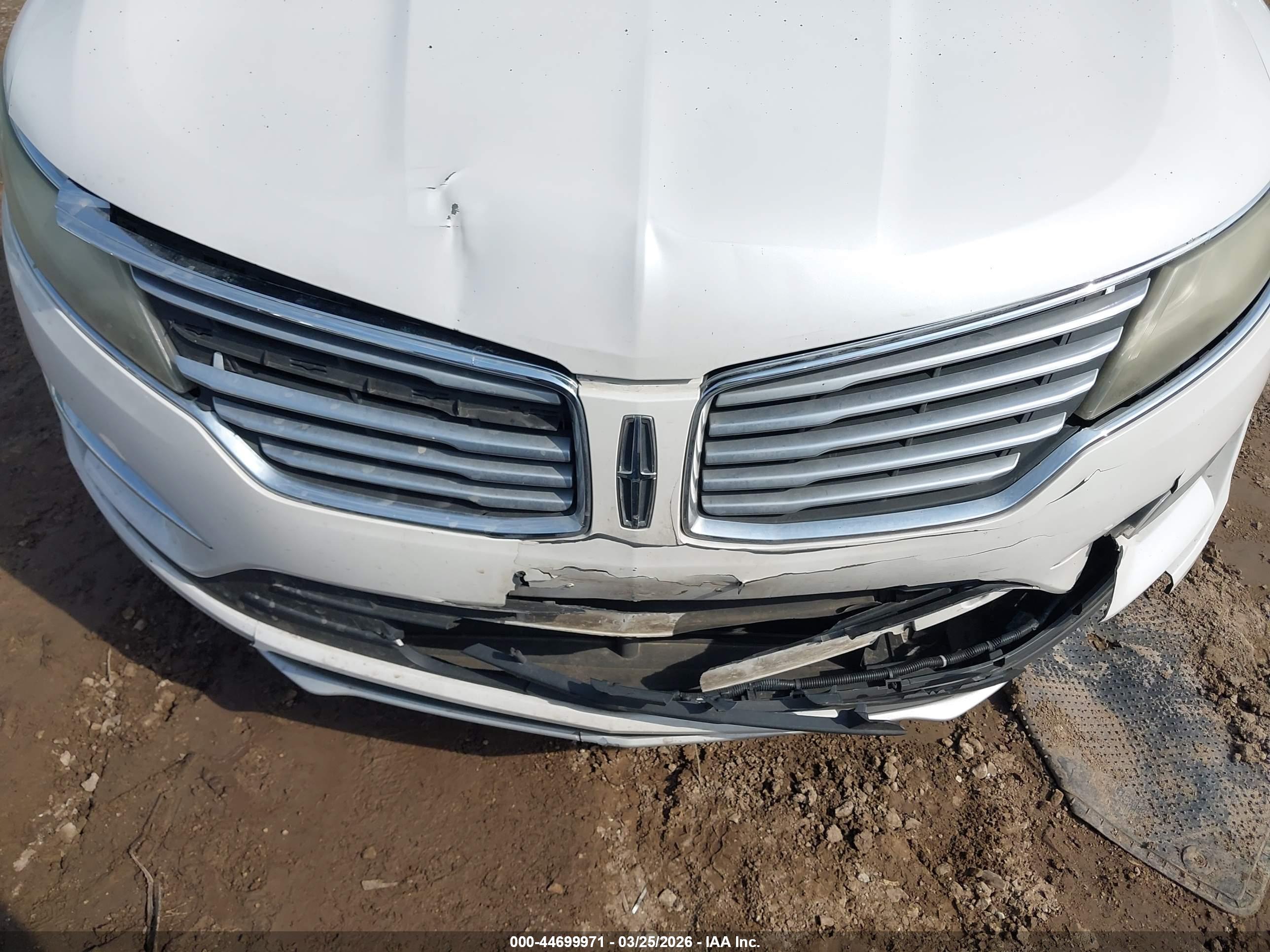 LINCOLN MKC image 6