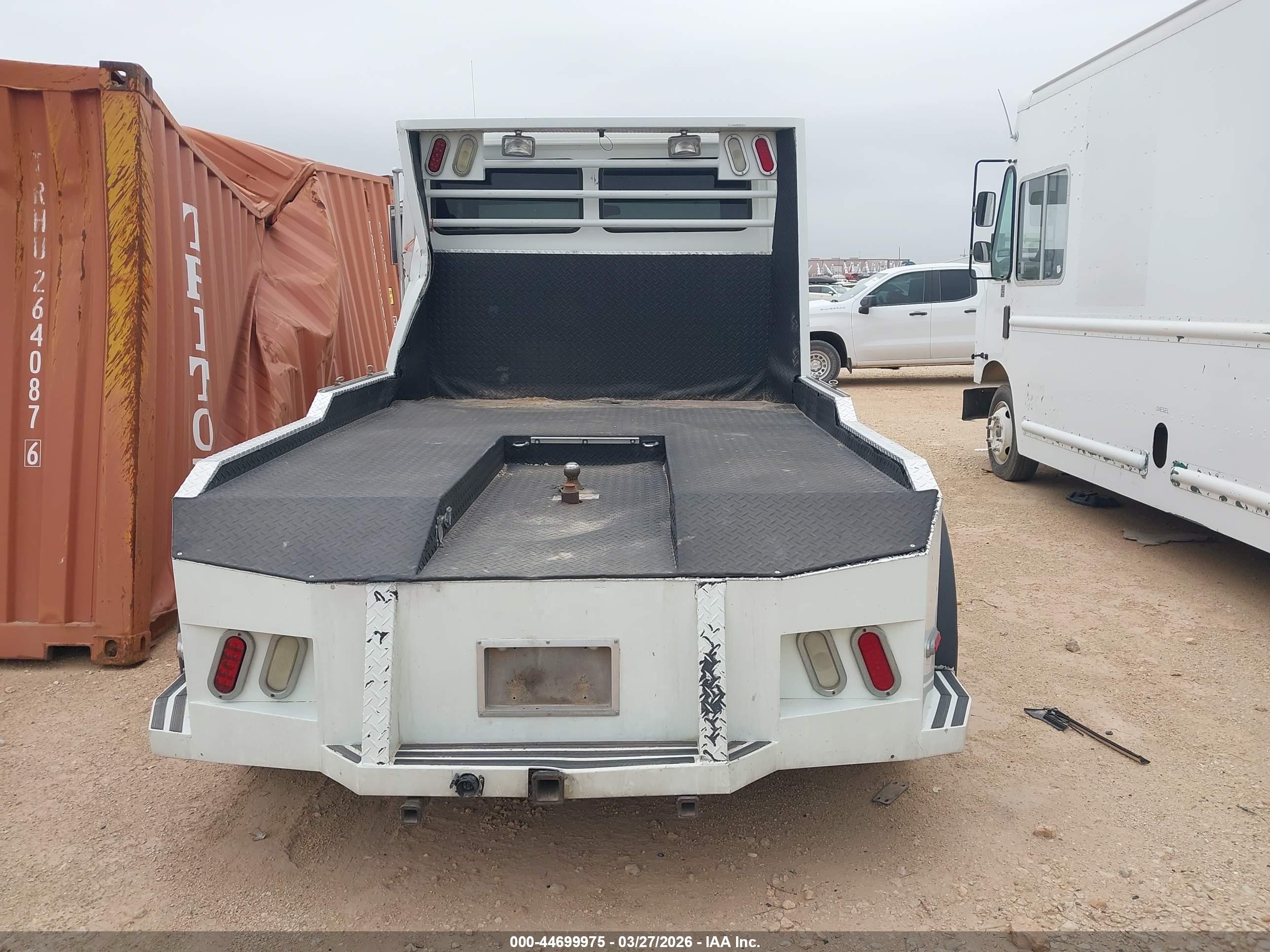 FREIGHTLINER MEDIUM image 8